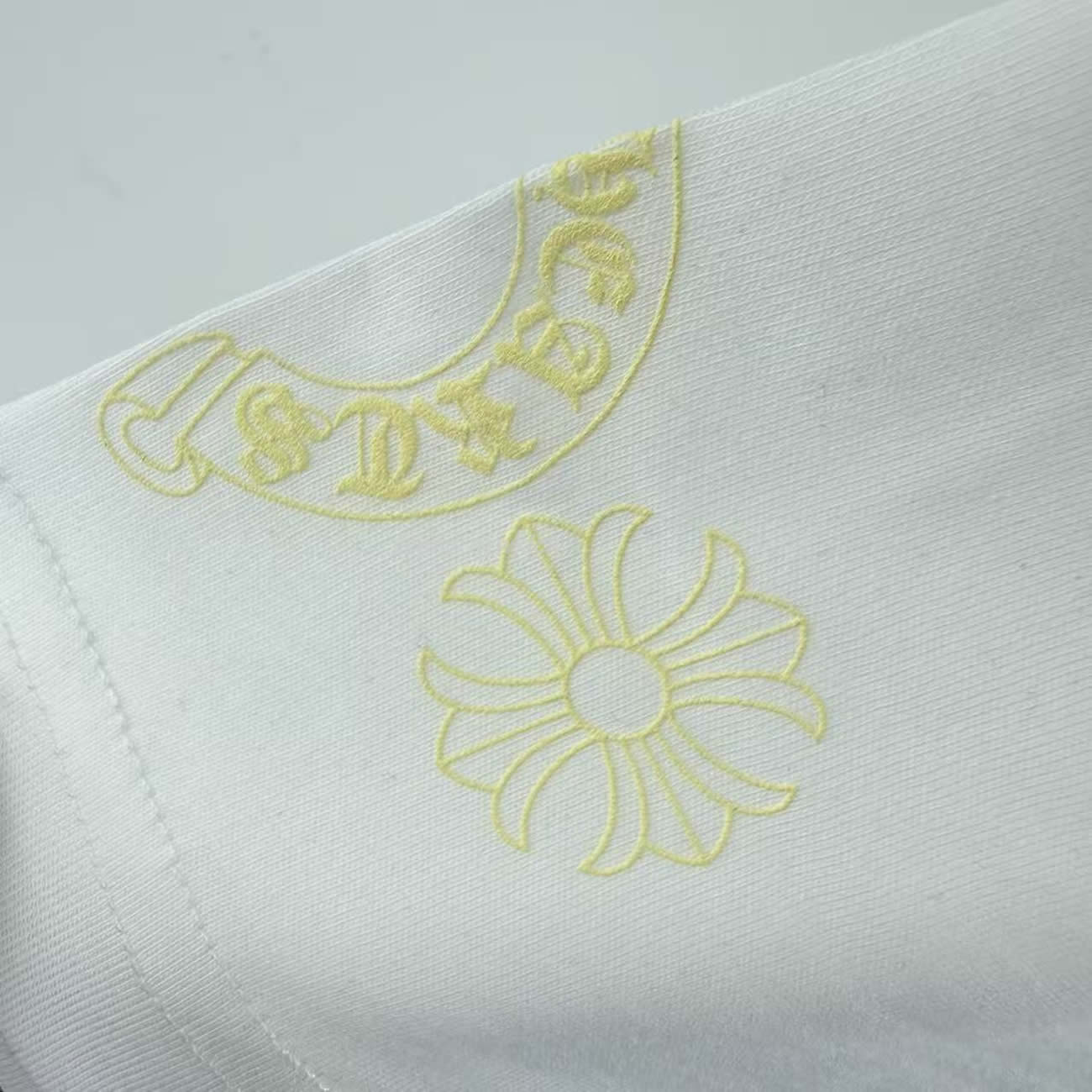 Chrome Hearts 24ss New Short Sleeved T Shirt (5) - www.newkick.vip Chrome Hearts 24ss New Short Sleeved T Shirt (5) - www.newkick.vip