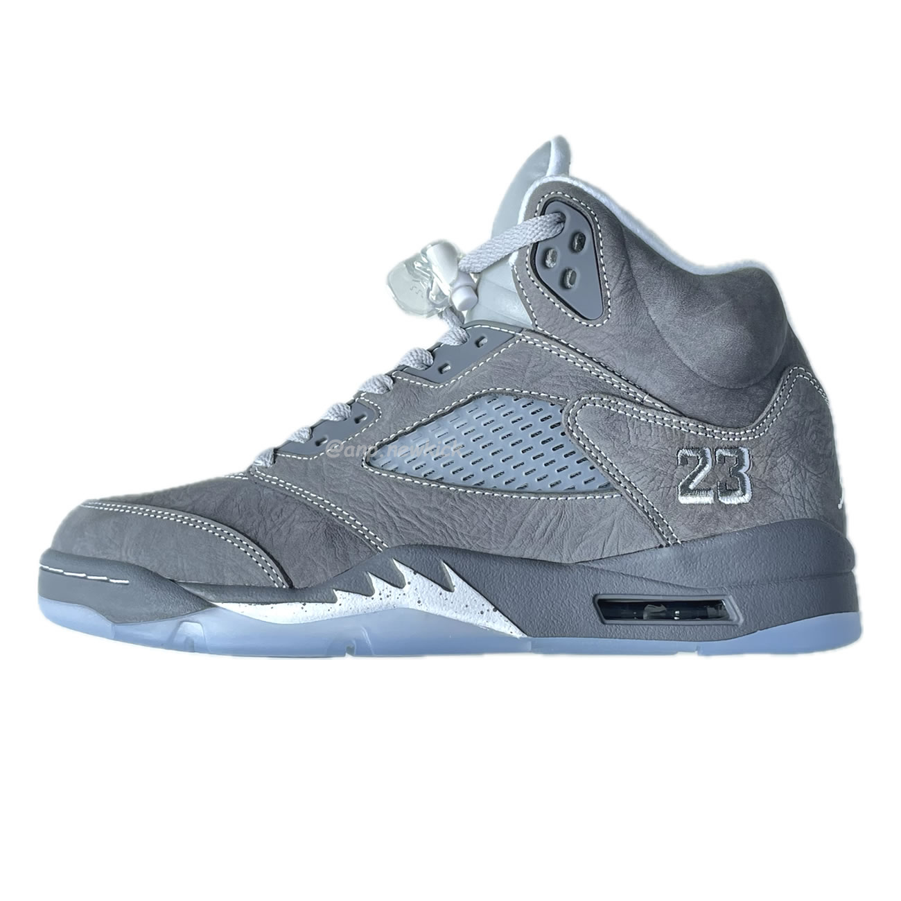 Air Jordan 5 Retro Wolf Grey 2026 Dd0587 002 (1) - www.newkick.vip