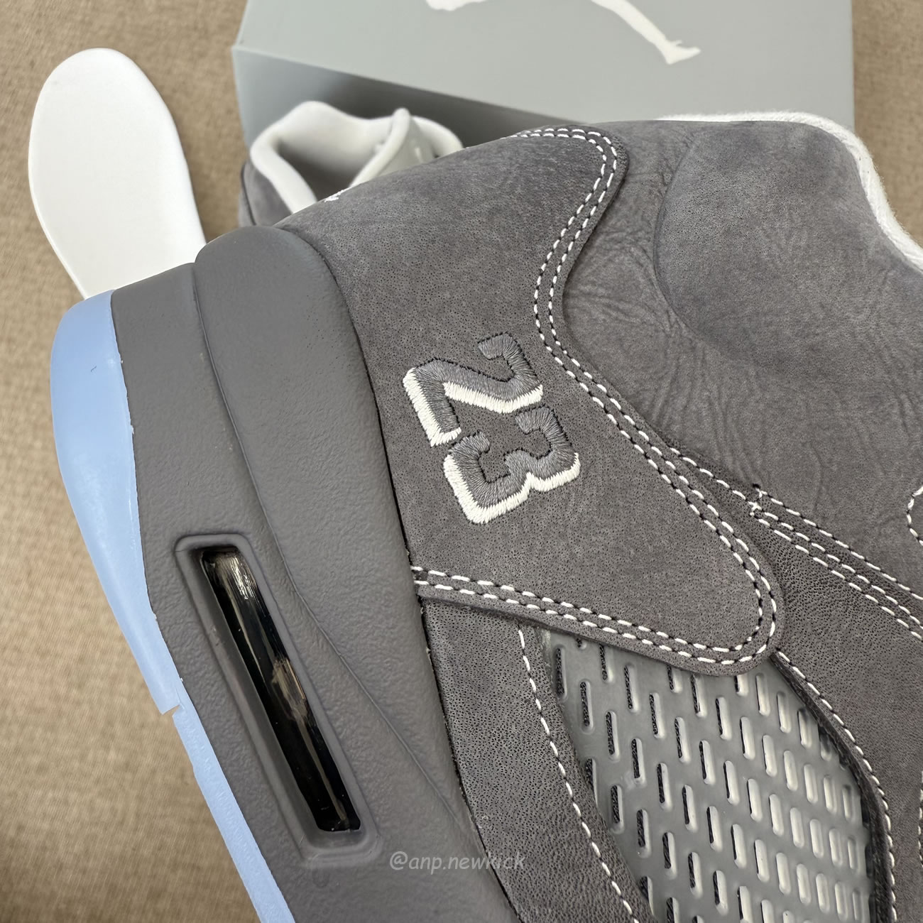 Air Jordan 5 Retro Wolf Grey 2026 Dd0587 002 (19) - www.newkick.vip