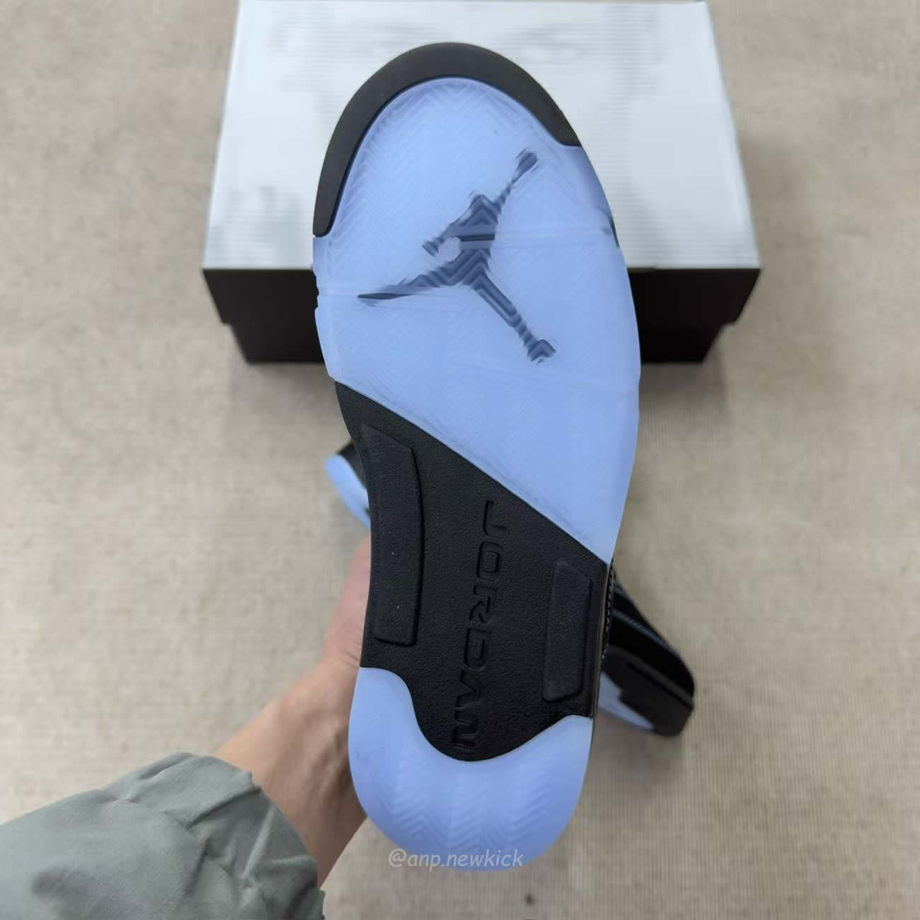 Air Jordan 5 Retro Black University Blue 2026 Dd0587 008 (5) - www.newkick.vip