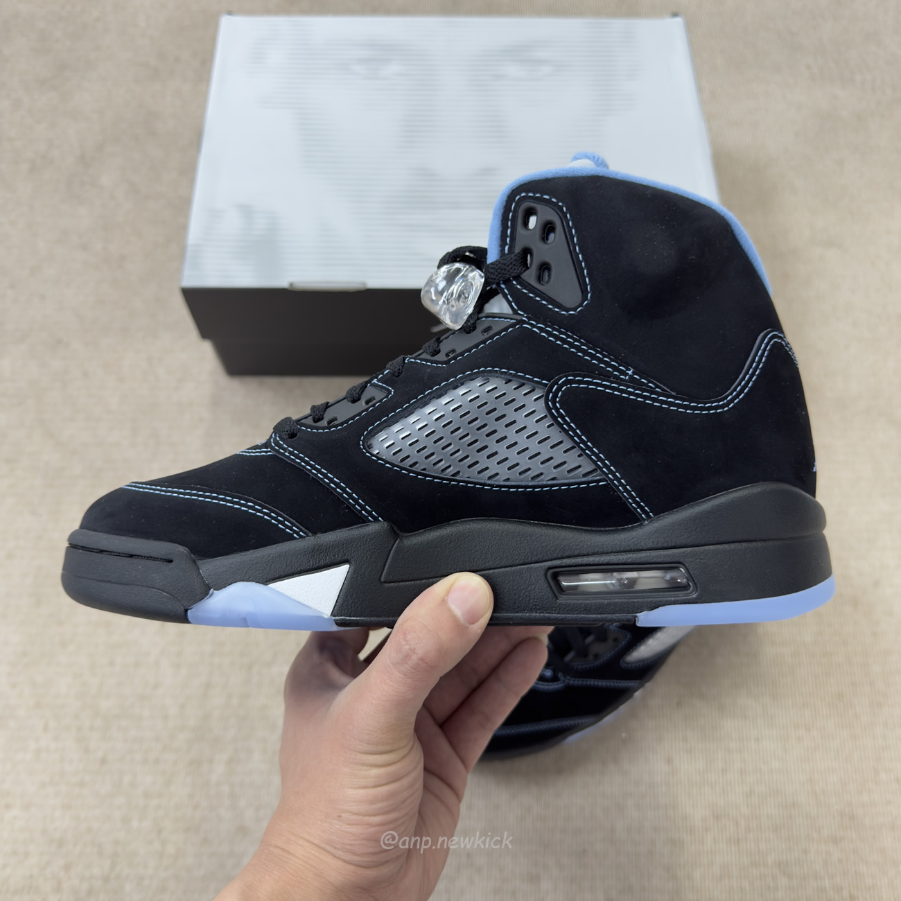 Air Jordan 5 Retro Black University Blue 2026 Dd0587 008 (6) - www.newkick.vip