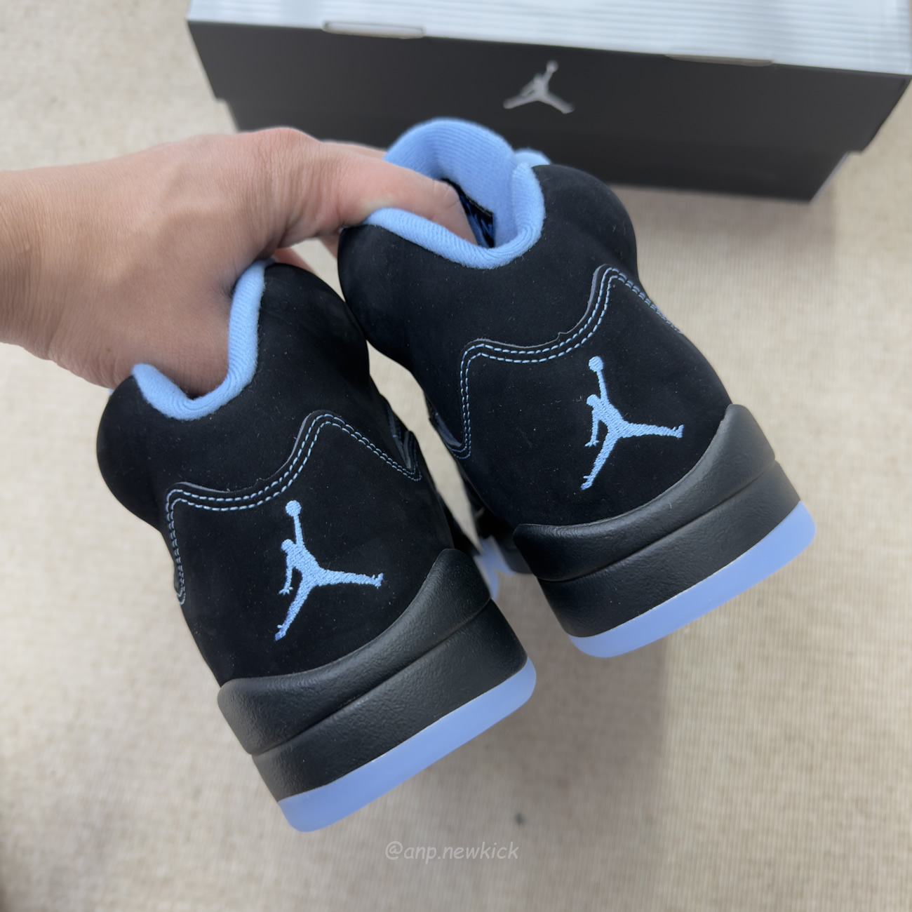 Air Jordan 5 Retro Black University Blue 2026 Dd0587 008 (7) - www.newkick.vip