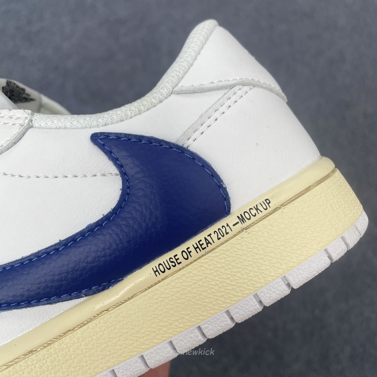 Travis Scott X Fragment Design X Air Jordan 1 Low White Blue Dh68369 186 (9) - www.newkick.vip Travis Scott X Fragment Design X Air Jordan 1 Low White Blue Dh68369 186 (9) - www.newkick.vip