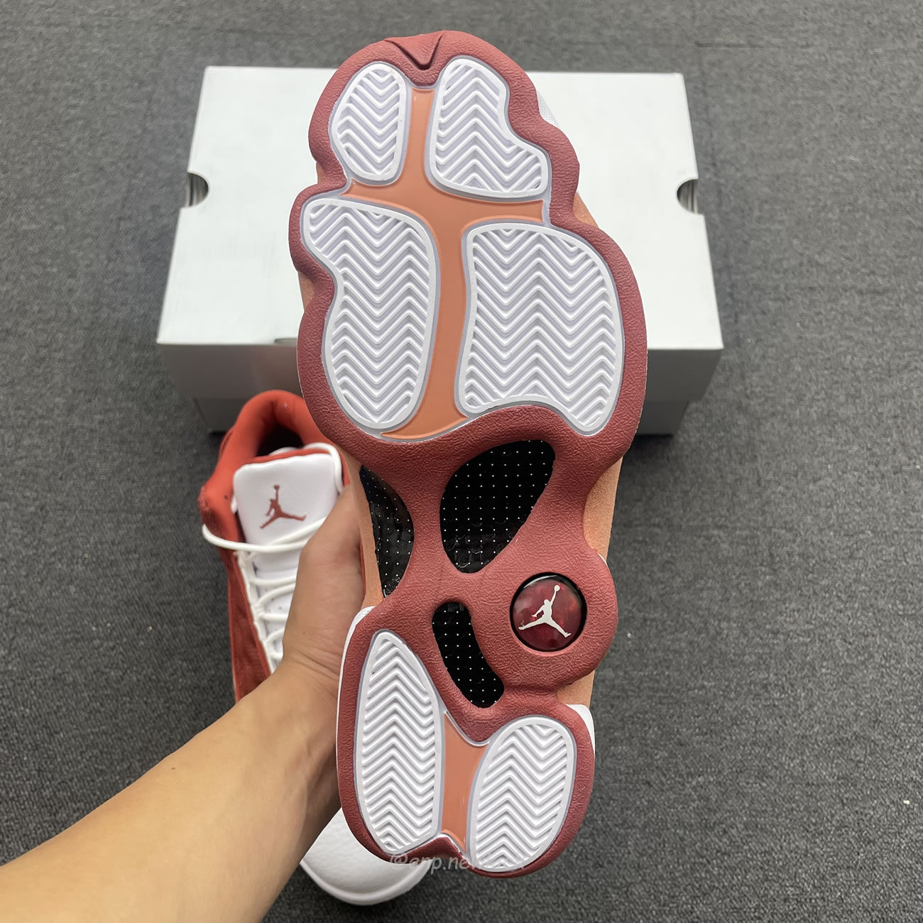 Air Jordan 13 Retro Dune Red Terra Blush Dj5982 601 (2) - www.newkick.vip