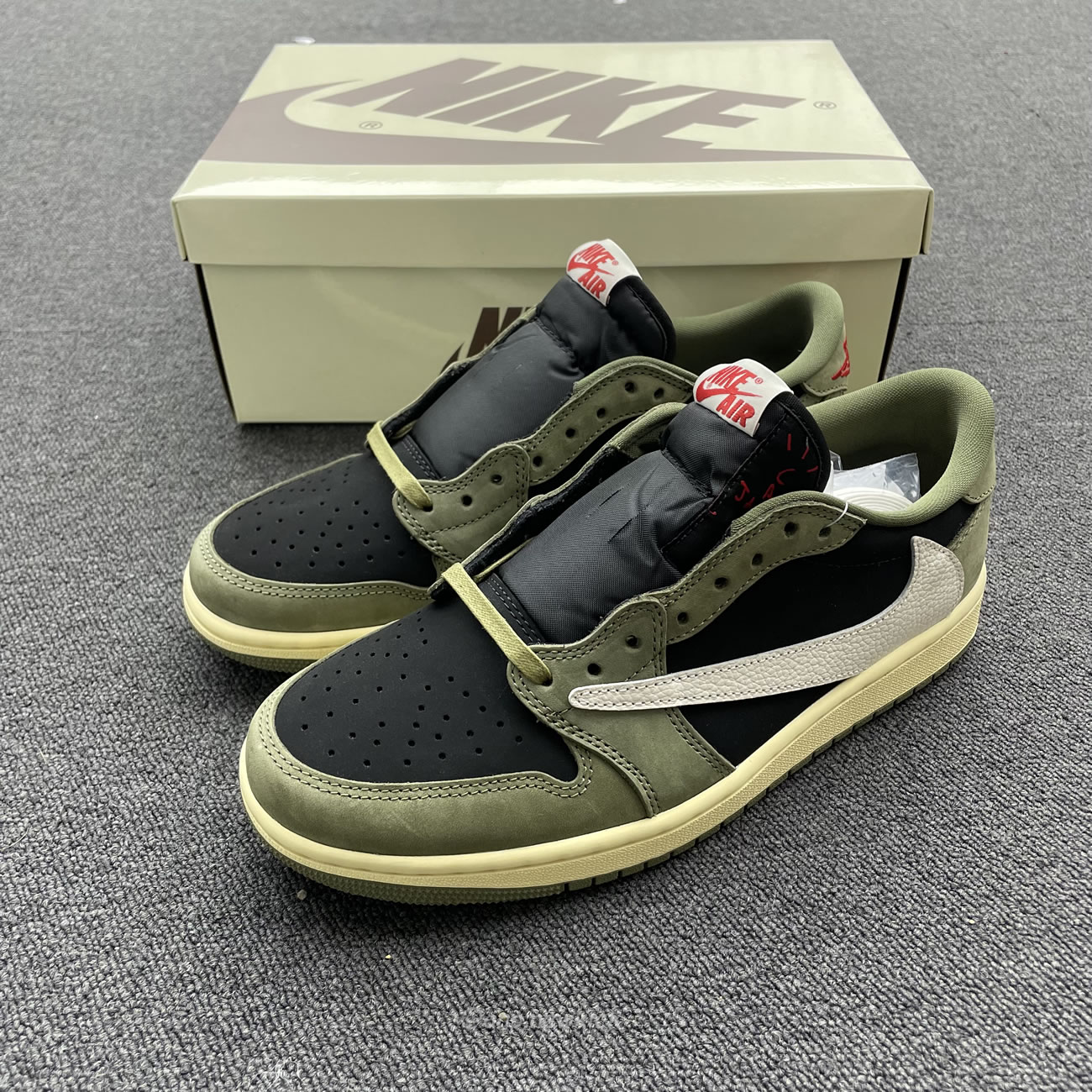 Travis Scott X Nike Air Jordan 1 Retro Low Og Sp Black Olive Dm7866 002 (16) - www.newkick.vip Travis Scott X Nike Air Jordan 1 Retro Low Og Sp Black Olive Dm7866 002 (16) - www.newkick.vip