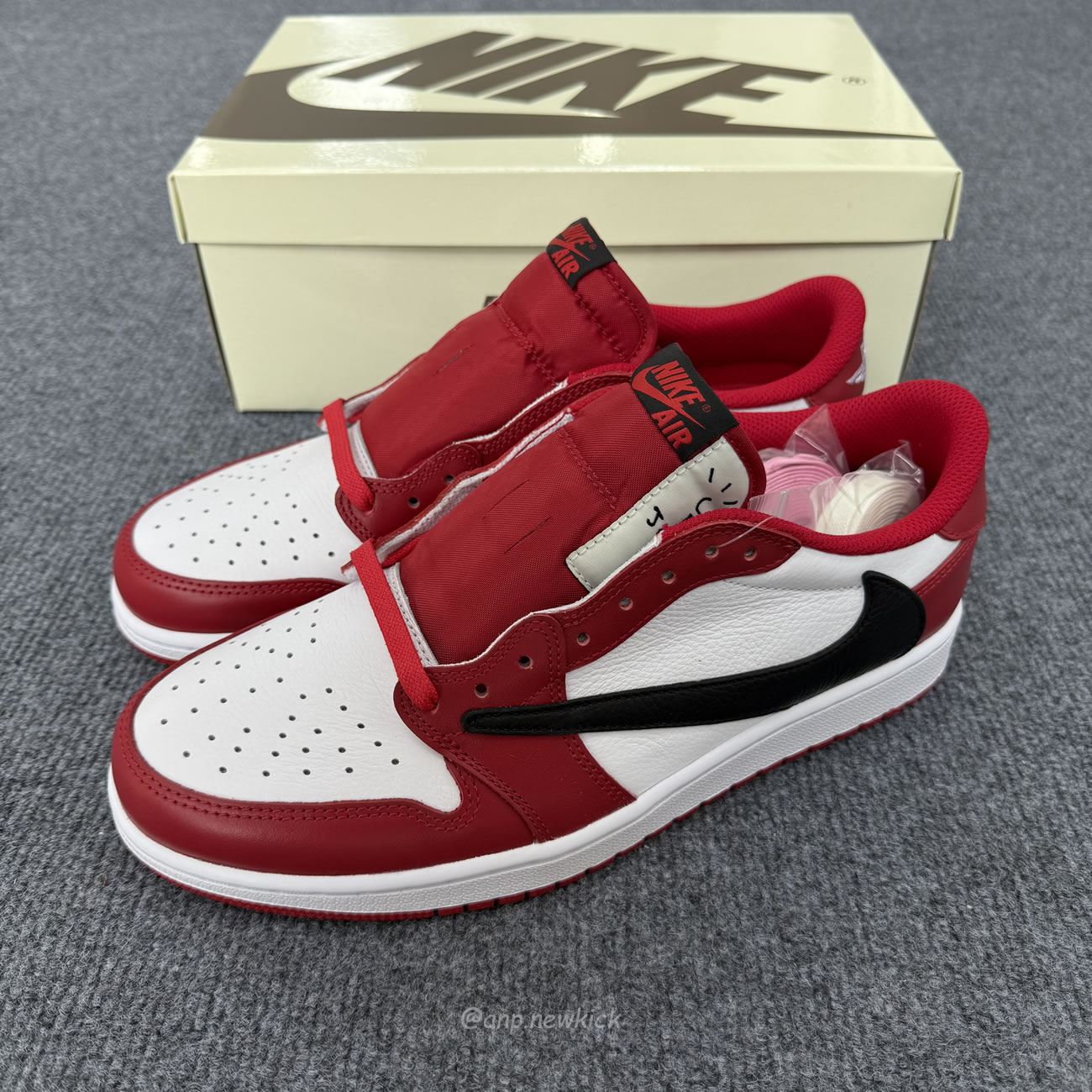 Air Jordan 1 Retro Low Og Sp Travis Scott Red Dm7866 101 (9) - www.newkick.vip