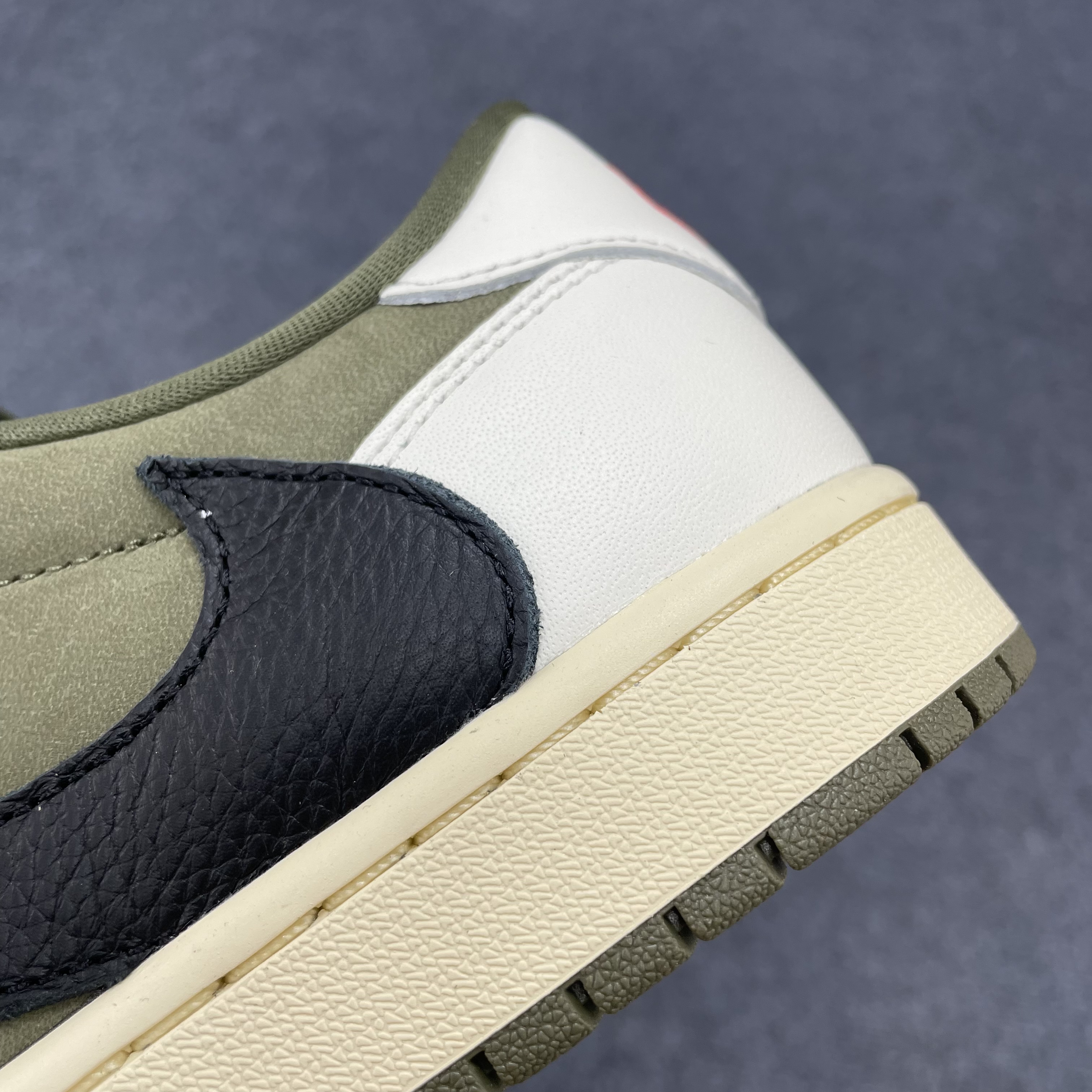 Travis Scott X Air Jordan 1 Low Og Sp Medium Olive Dm7866 200 (32) - www.newkick.vip