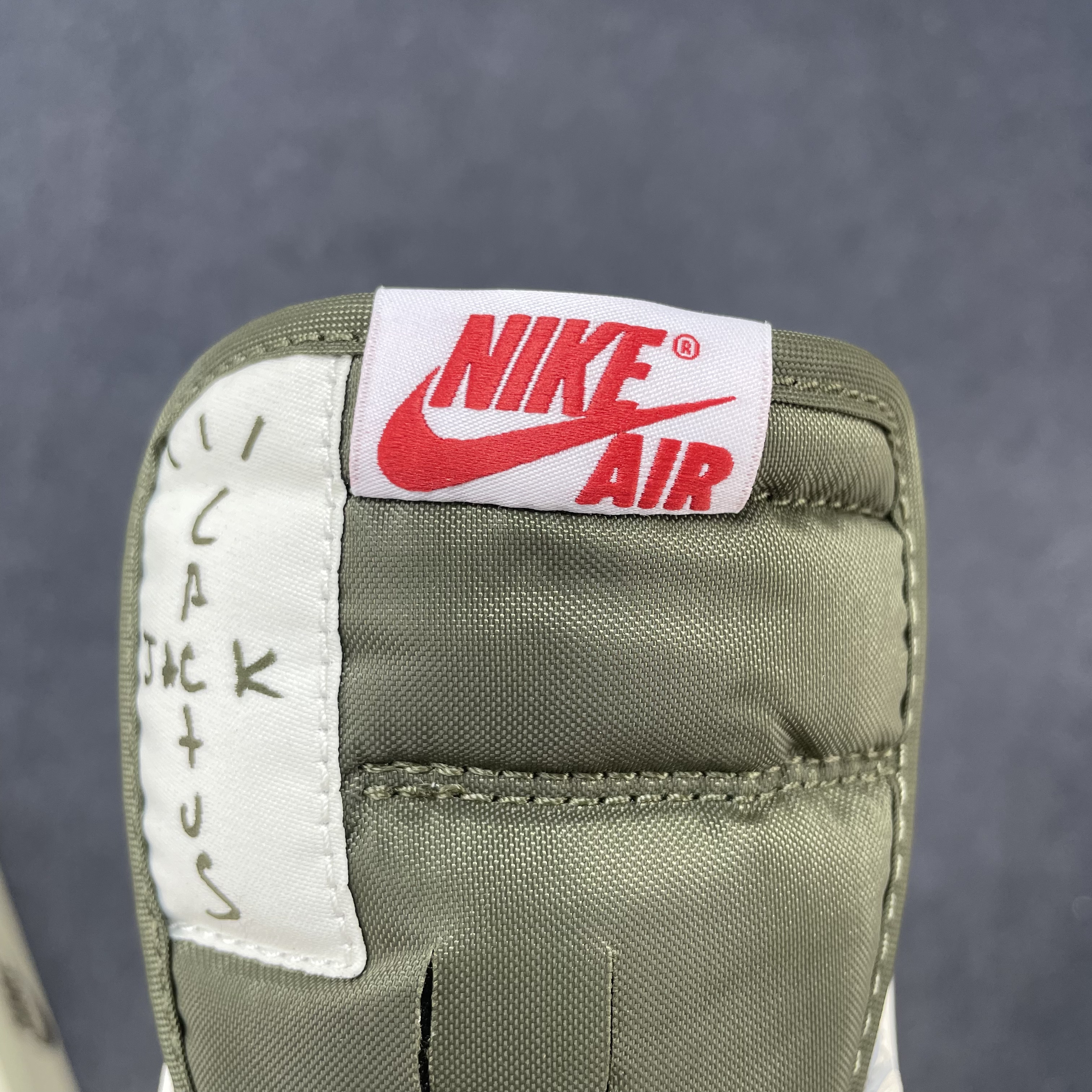 Travis Scott X Air Jordan 1 Low Og Sp Medium Olive Dm7866 200 (42) - www.newkick.vip