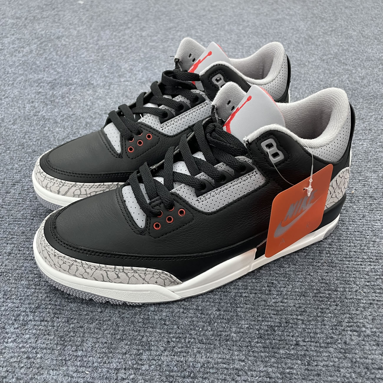 Air Jordan 3 Retro Black Cement Reimagined Dn3707 010 (4) - www.newkick.vip Air Jordan 3 Retro Black Cement Reimagined Dn3707 010 (4) - www.newkick.vip