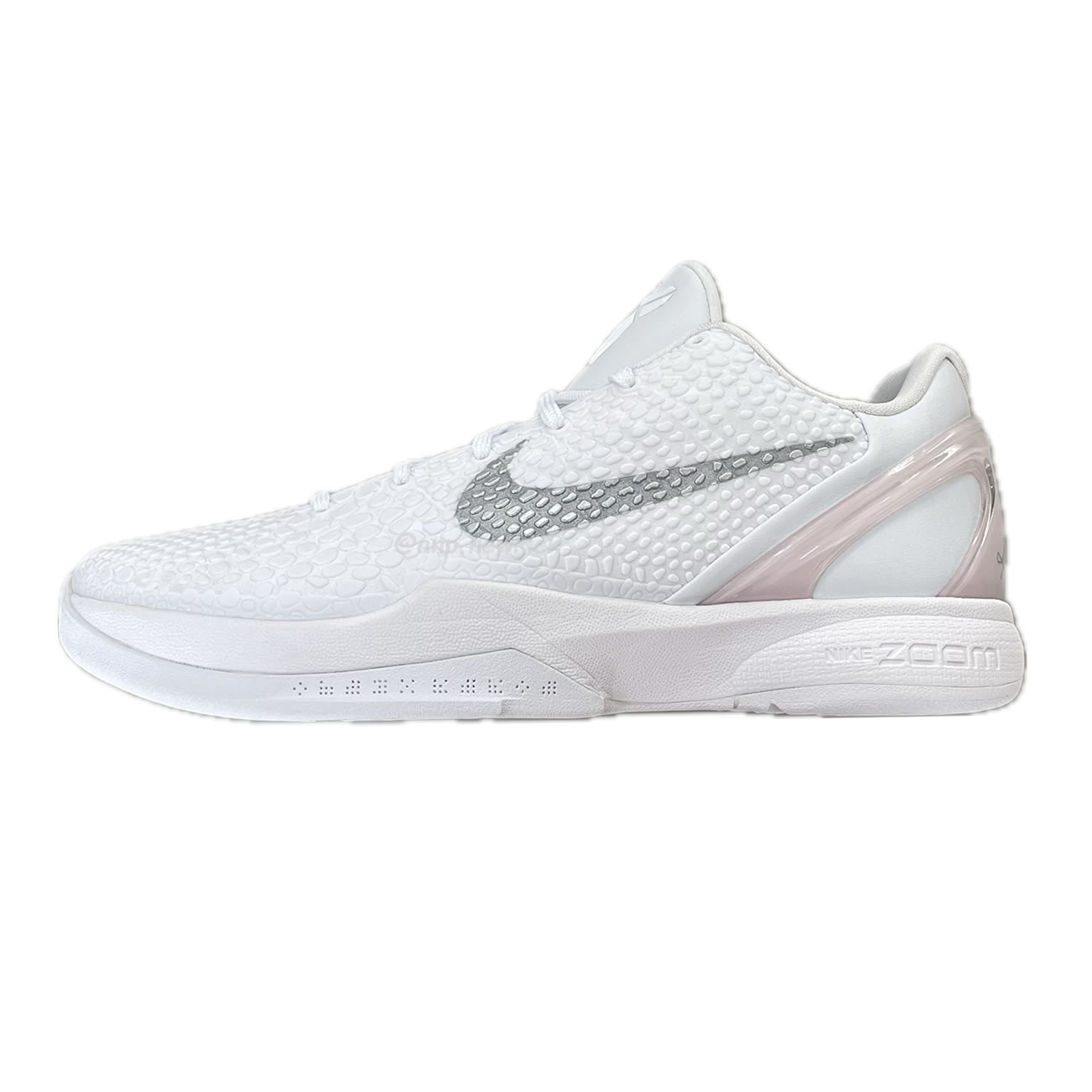 Nike Kobe 6 Protro White Pink 2025 Do5079 021 (1) - www.newkick.vip Nike Kobe 6 Protro White Pink 2025 Do5079 021 (1) - www.newkick.vip