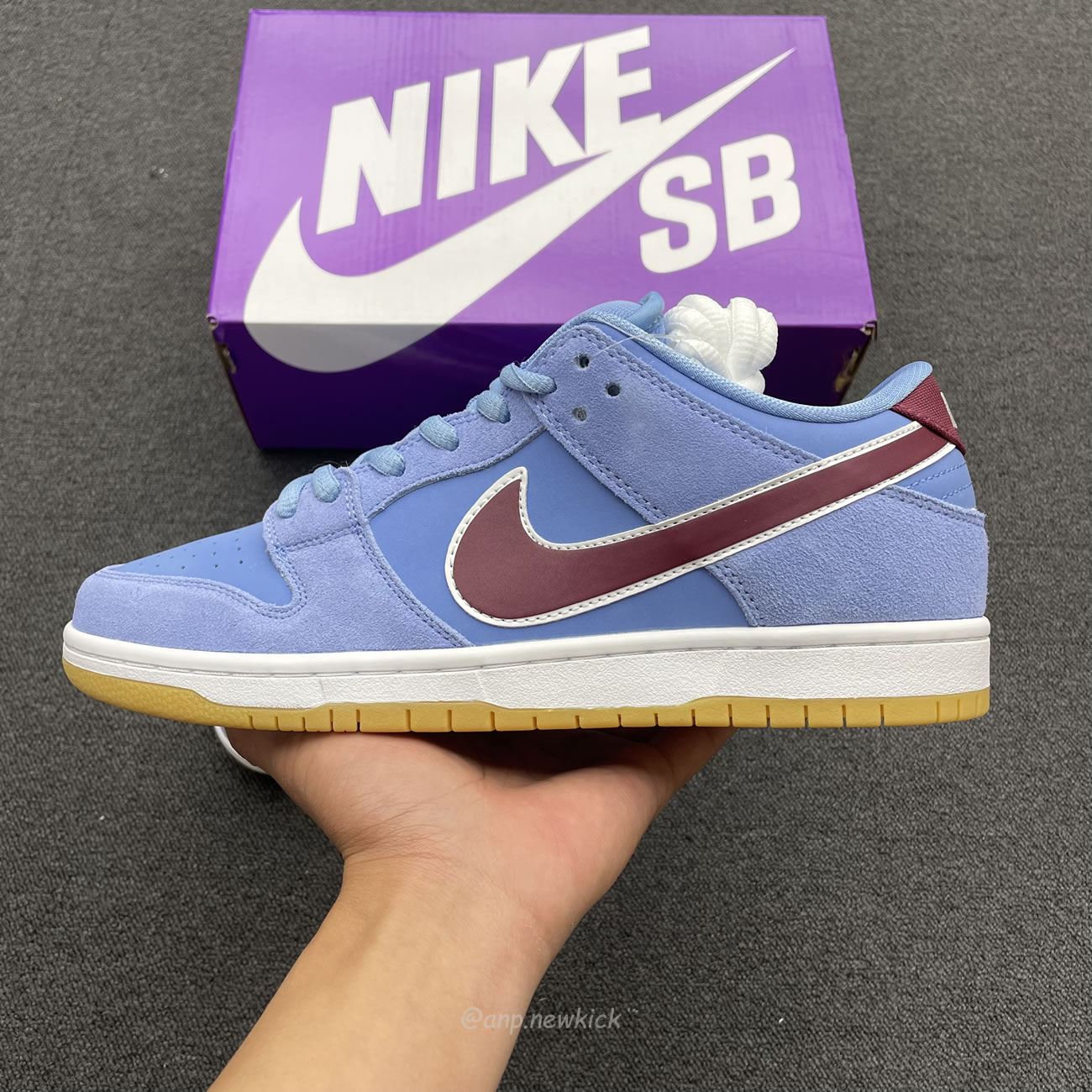 Nike Sb Dunk Low Philadelphia Phillies Dq4040 400 (3) - www.newkick.vip Nike Sb Dunk Low Philadelphia Phillies Dq4040 400 (3) - www.newkick.vip