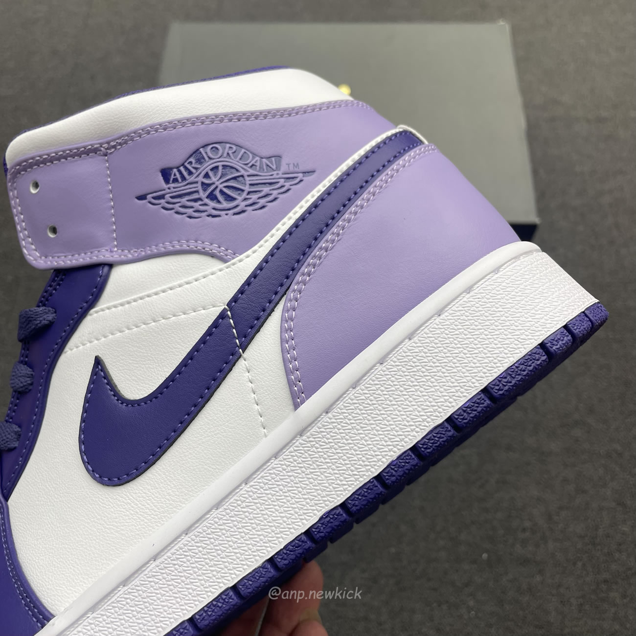 Air Jordan 1 Mid Blueberry Dq8426 515 (7) - www.newkick.vip Air Jordan 1 Mid Blueberry Dq8426 515 (7) - www.newkick.vip