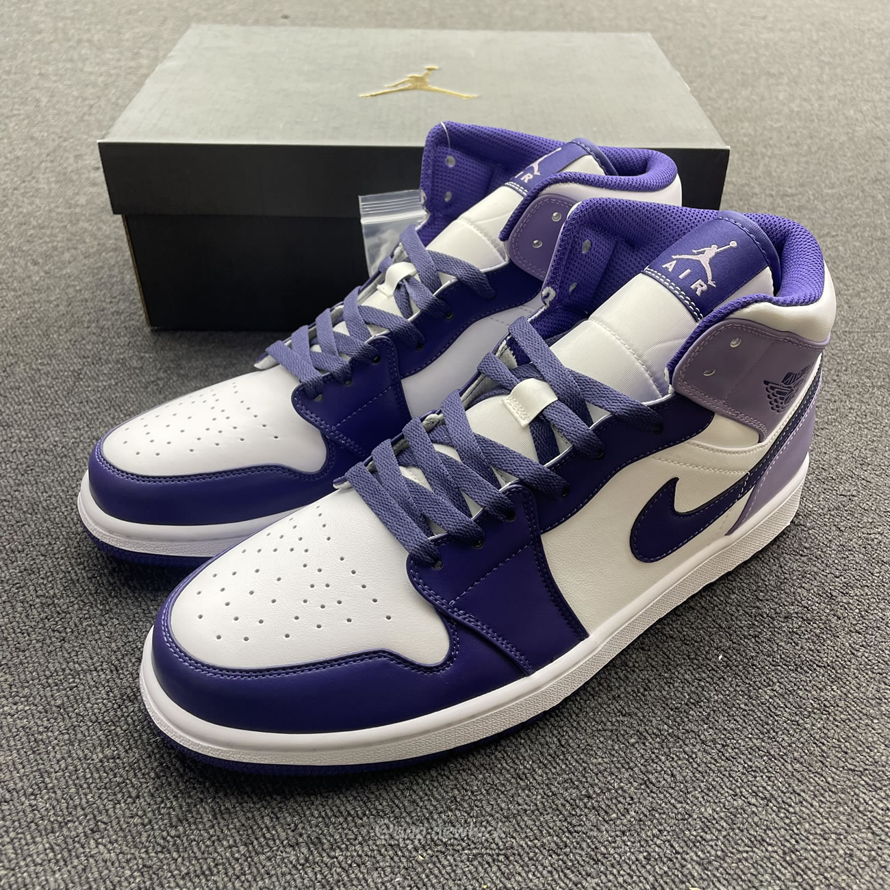 Air Jordan 1 Mid Blueberry Dq8426 515 (9) - www.newkick.vip Air Jordan 1 Mid Blueberry Dq8426 515 (9) - www.newkick.vip