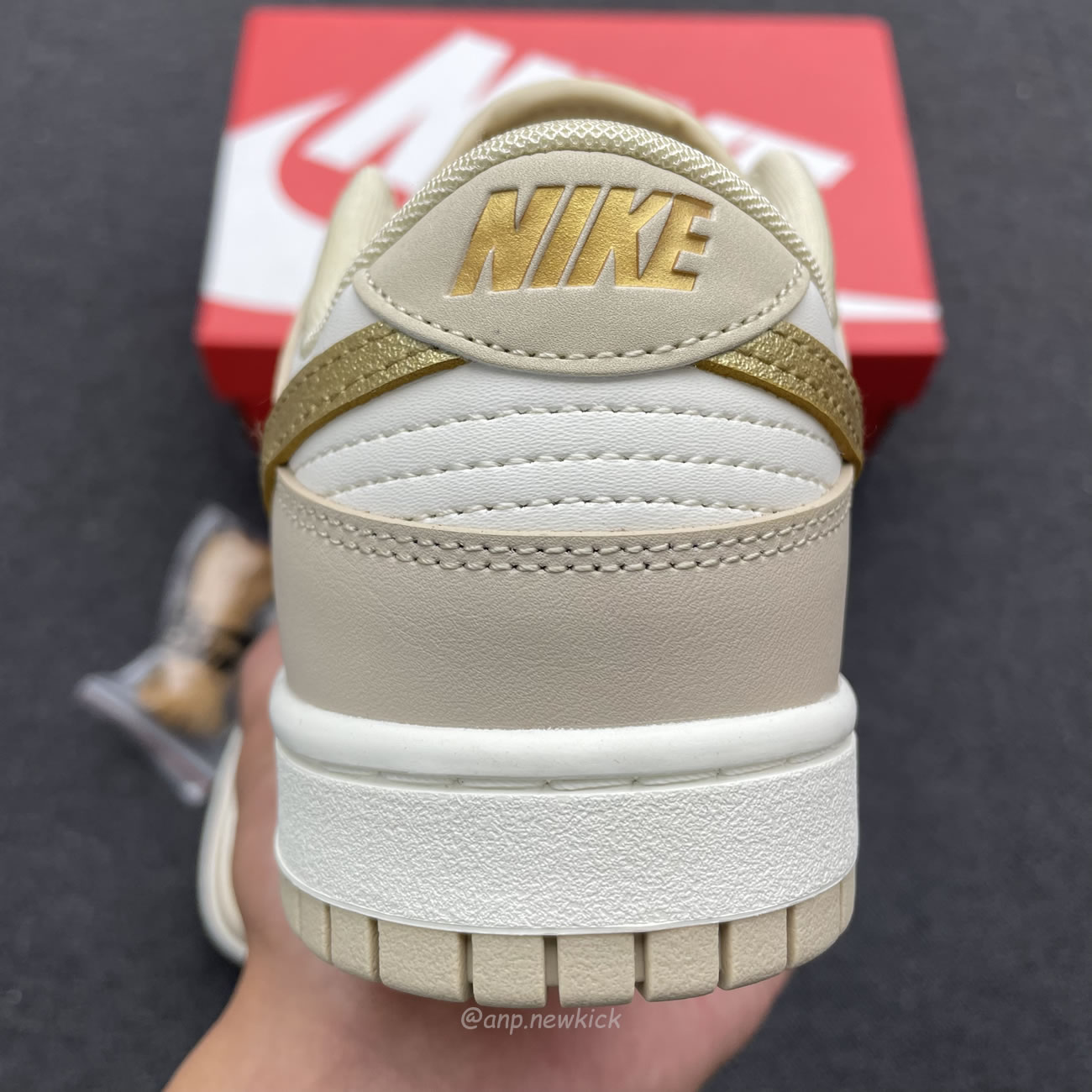 Nike Dunk Low Gold Swoosh Dx5930 001 (13) - www.newkick.vip