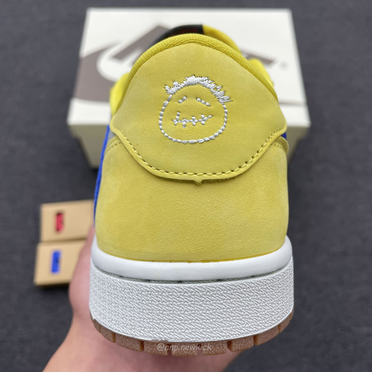 Travis Scott X Nike Air Jordan 1 Retro Low Og Sp Canary Dz4137 700 (11) - www.newkick.vip