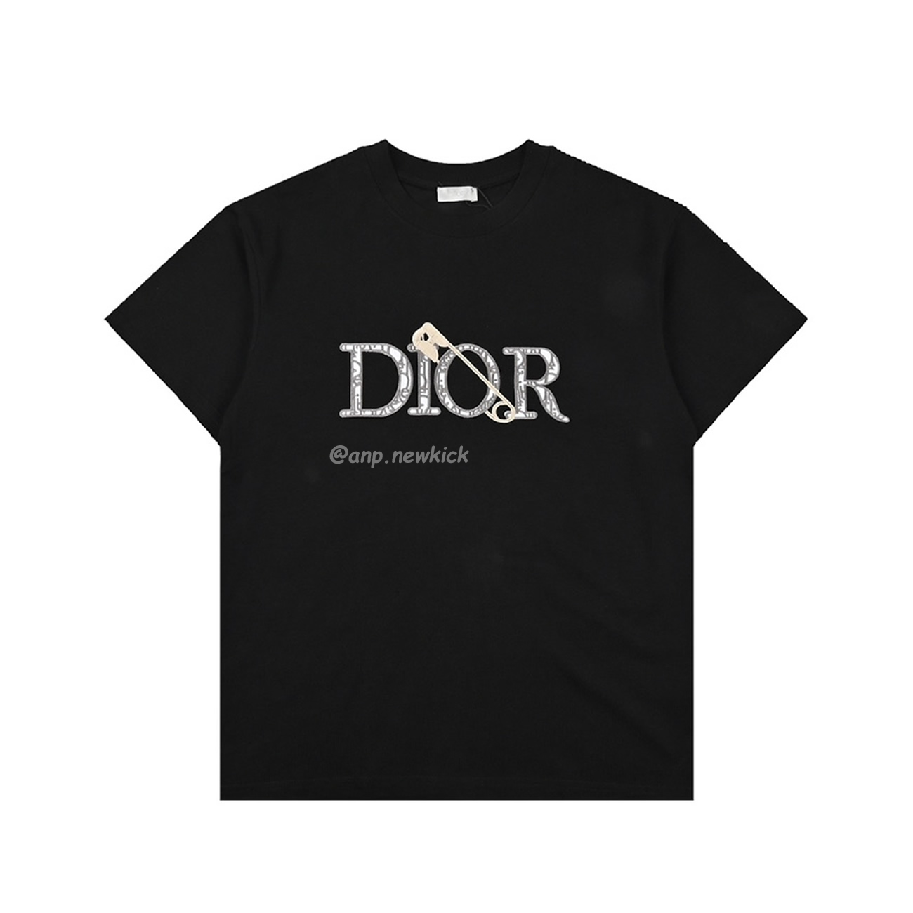 Dior Classic Letter Pin Embroidered Round Neck Short Sleeved T Shirt (1) - www.newkick.vip Dior Classic Letter Pin Embroidered Round Neck Short Sleeved T Shirt (1) - www.newkick.vip