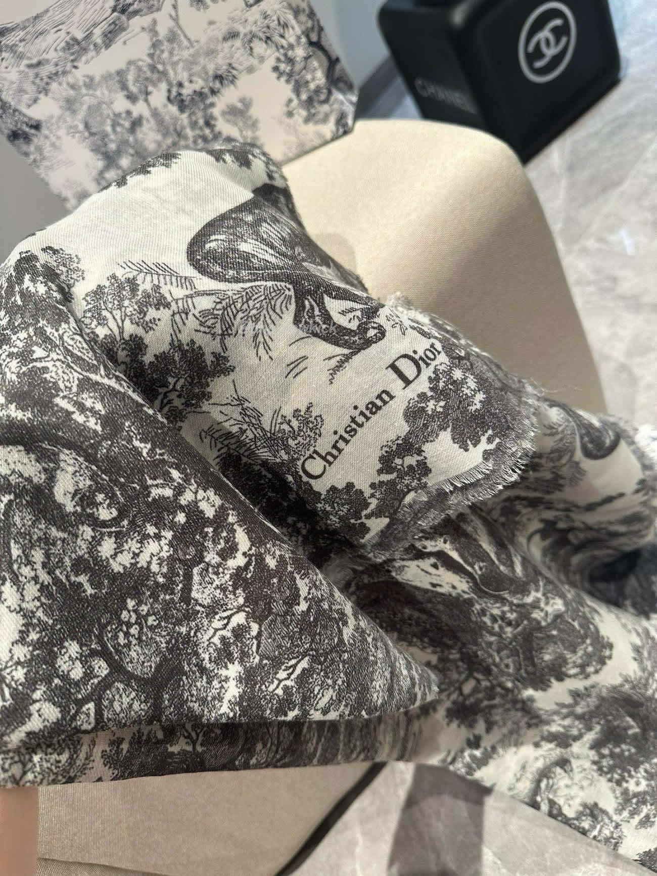 Dior Printed Shawl Cashmere Fabrics Sauvage Ruyi Print 140x180cm (16) - www.newkick.vip