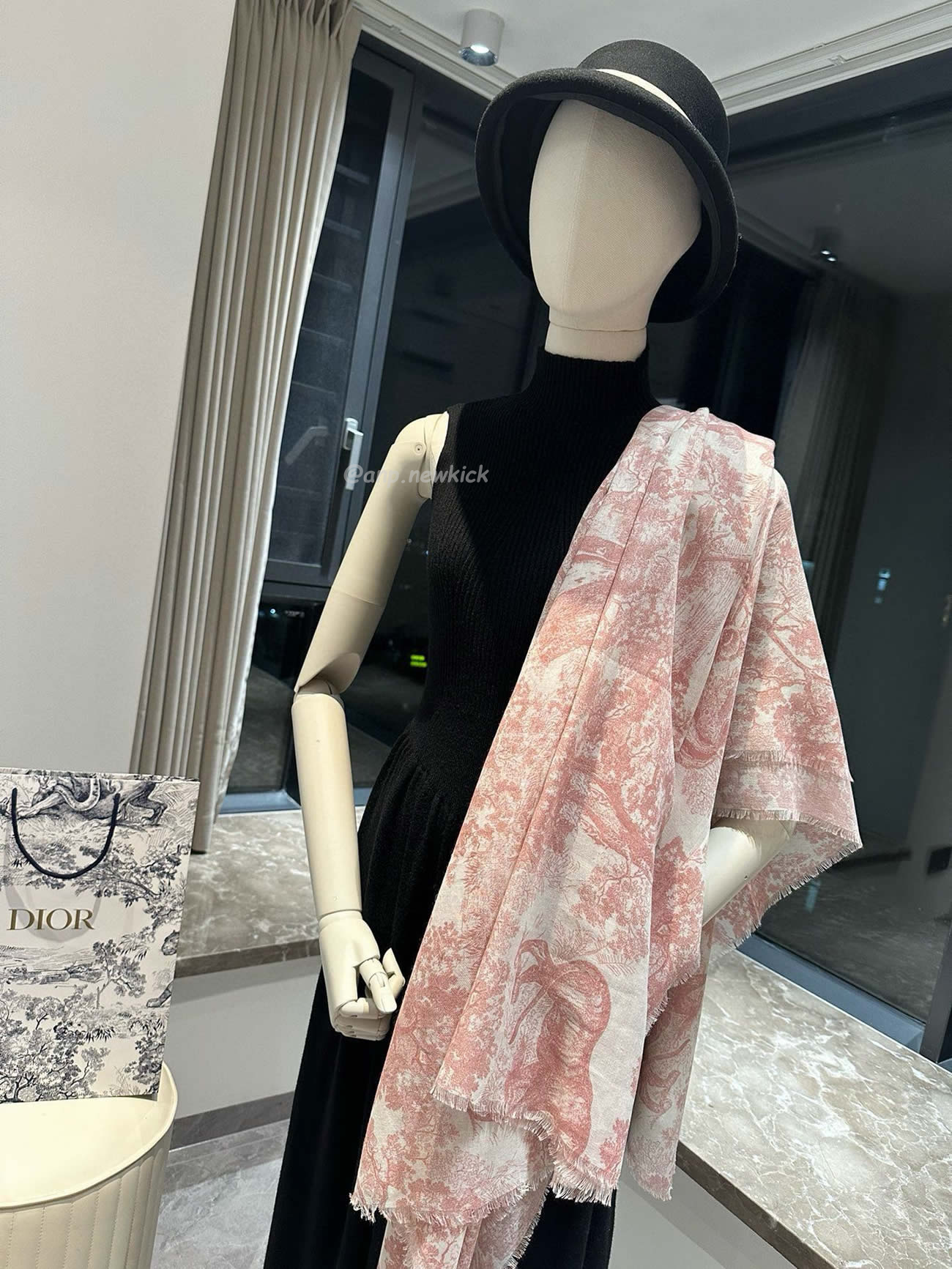Dior Printed Shawl Cashmere Fabrics Sauvage Ruyi Print 140x180cm (8) - www.newkick.vip