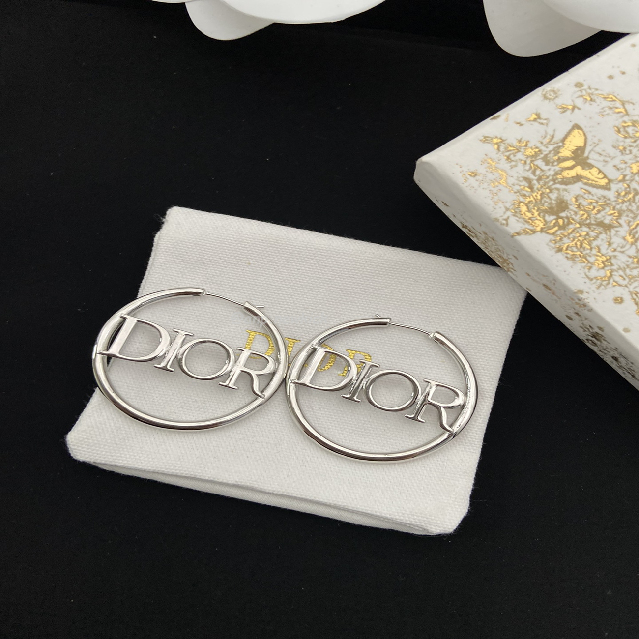 Dior Earring (7) - www.newkick.vip Dior Earring (7) - www.newkick.vip