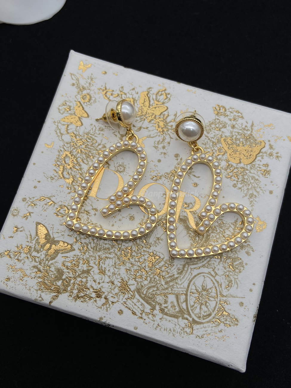 Dior Earrings (22) - www.newkick.vip Dior Earrings (22) - www.newkick.vip