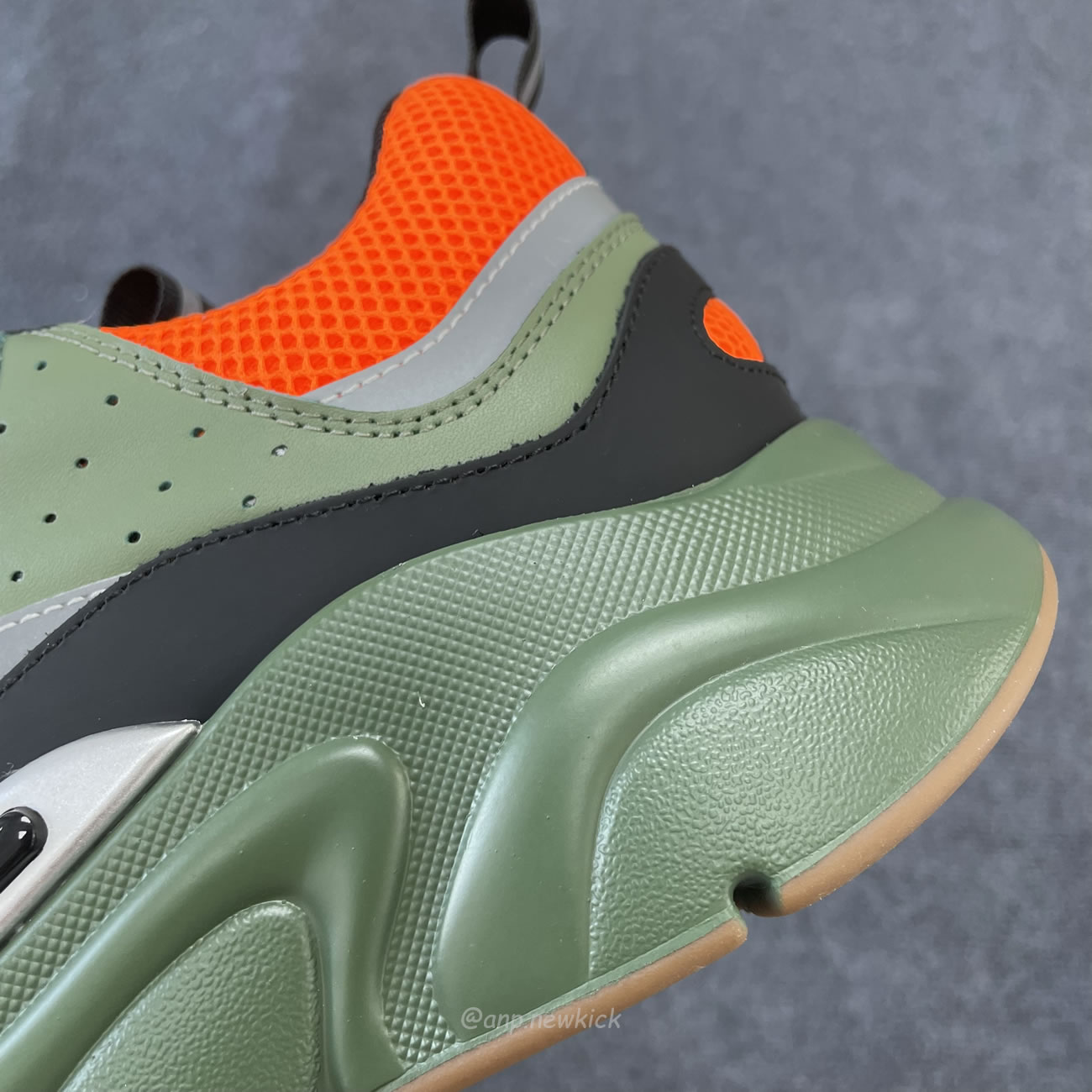 Dior B22 Orange Olive Black 3sn231ykc H663 (4) - www.newkick.vip