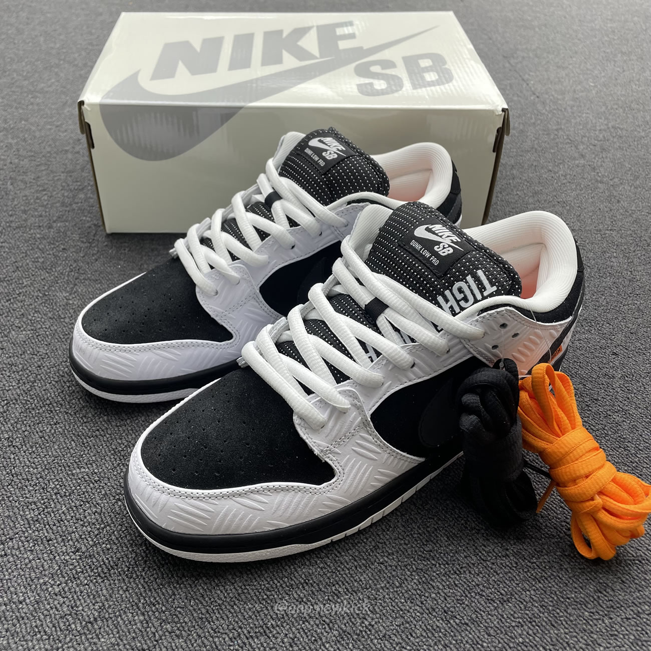 Nike Sb Dunk Low Tightbooth Fd2629 100 (2) - www.newkick.vip