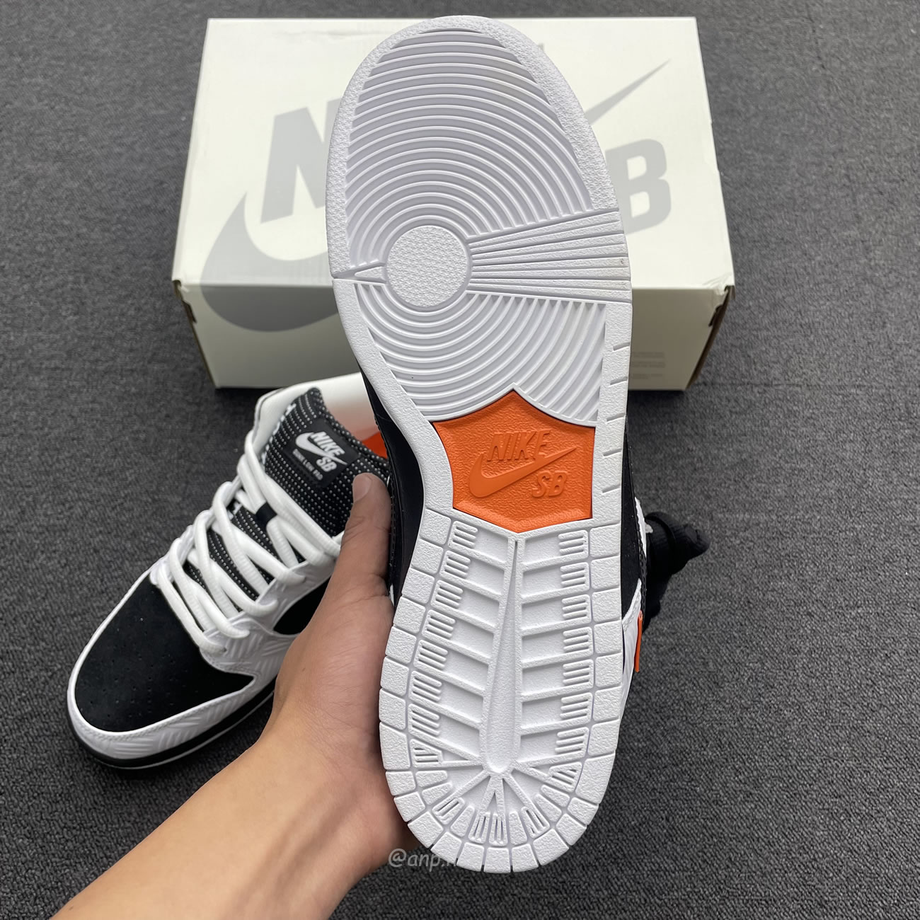 Nike Sb Dunk Low Tightbooth Fd2629 100 (6) - www.newkick.vip