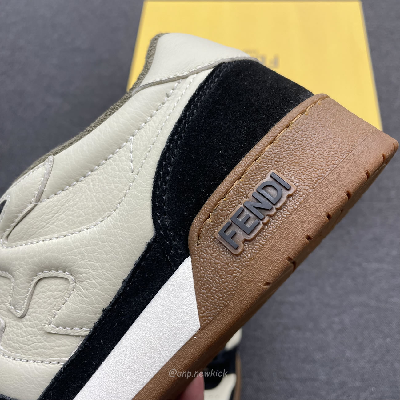 Fendi Match Cream Black White Suede And Leather Low Top Sneakers (10) - www.newkick.vip Fendi Match Cream Black White Suede And Leather Low Top Sneakers (10) - www.newkick.vip