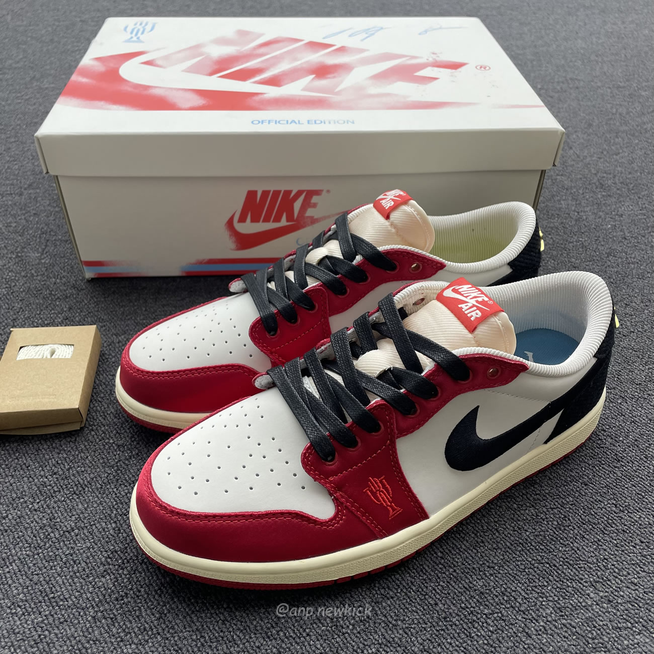 Air Jordan 1 Retro Low Og Trophy Room Away Fn0432 100 (6) - www.newkick.vip Air Jordan 1 Retro Low Og Trophy Room Away Fn0432 100 (6) - www.newkick.vip