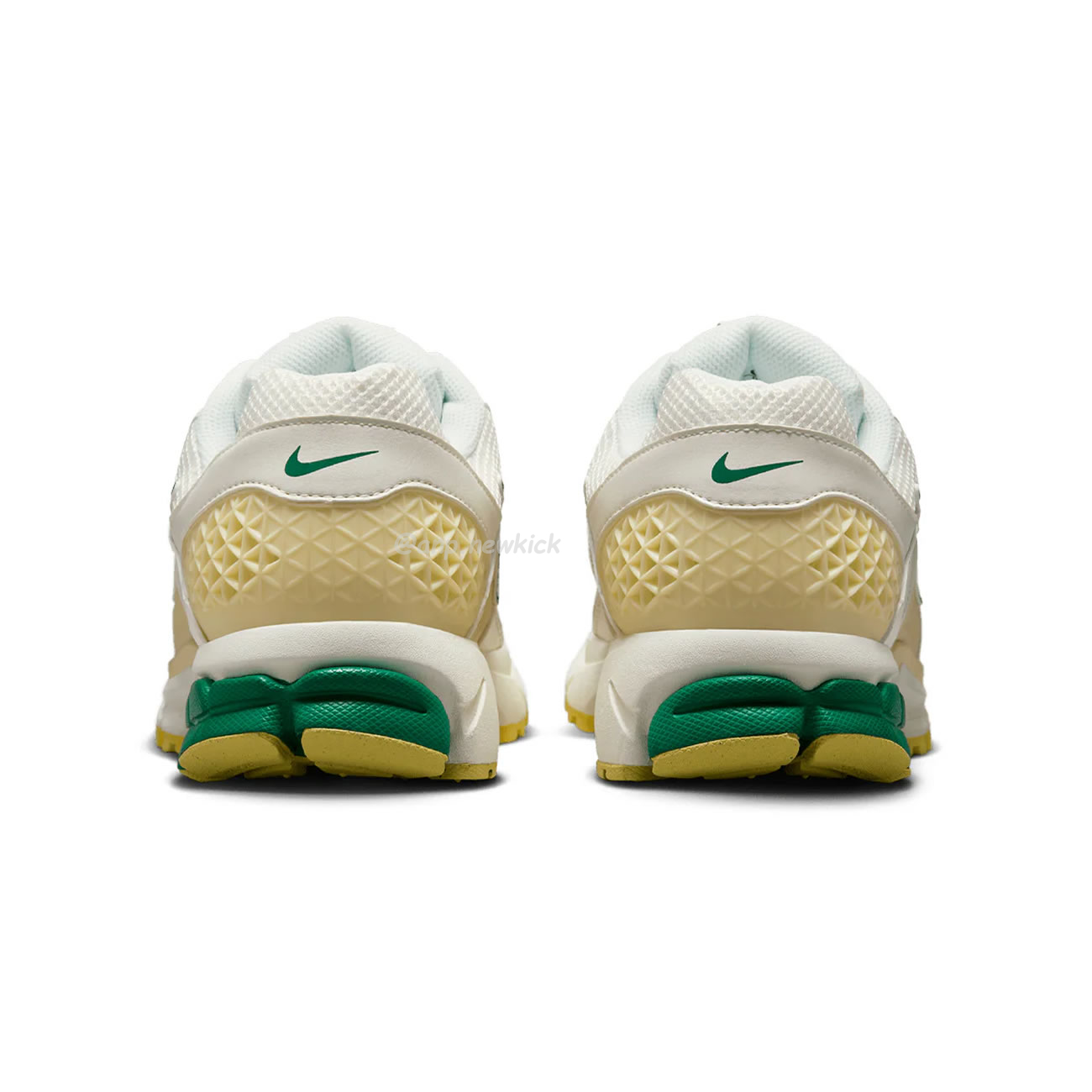 Nike Zoom Vomero 5 Malachite Alabaster Fn8361 100 (11) - www.newkick.vip