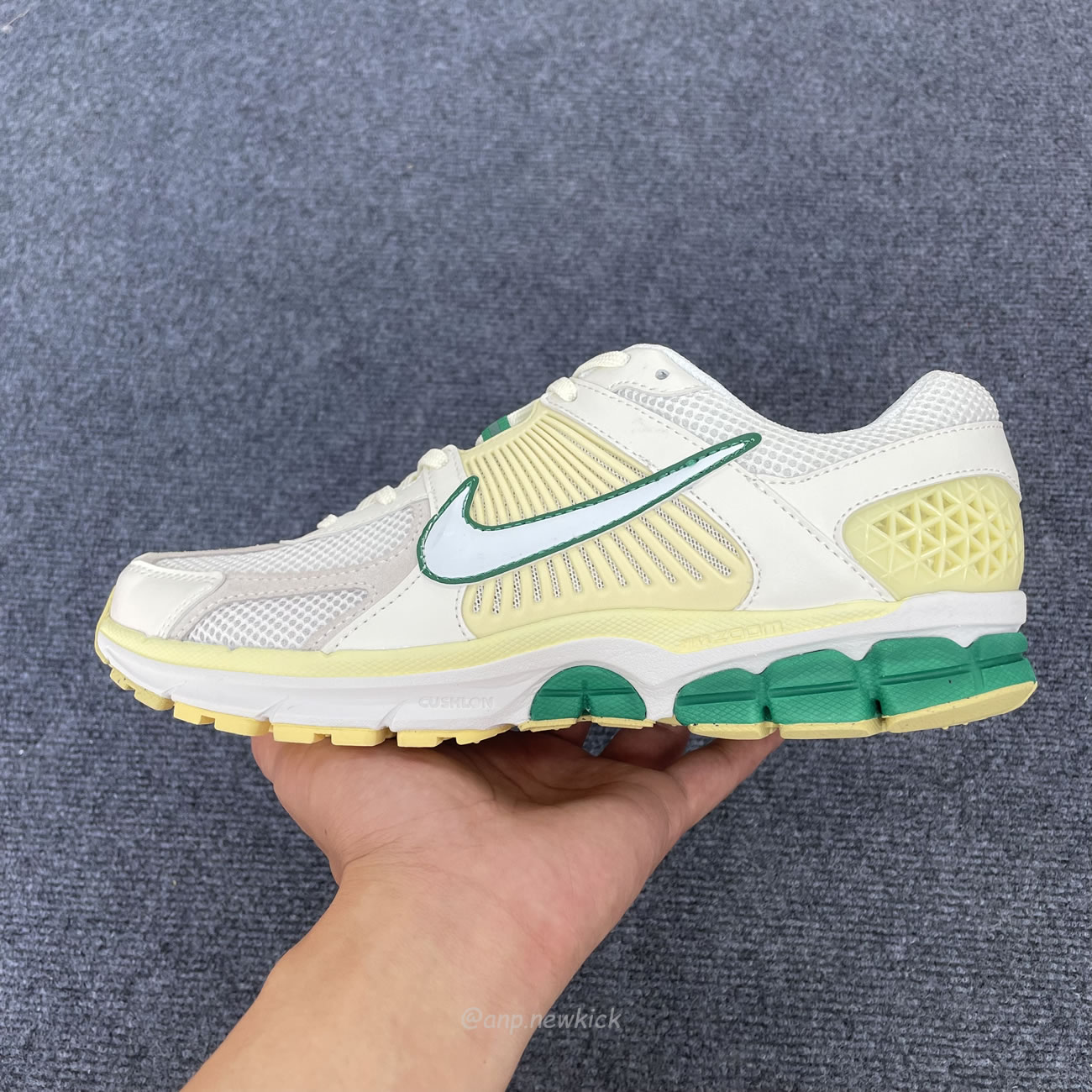 Nike Zoom Vomero 5 Malachite Alabaster Fn8361 100 (12) - www.newkick.vip
