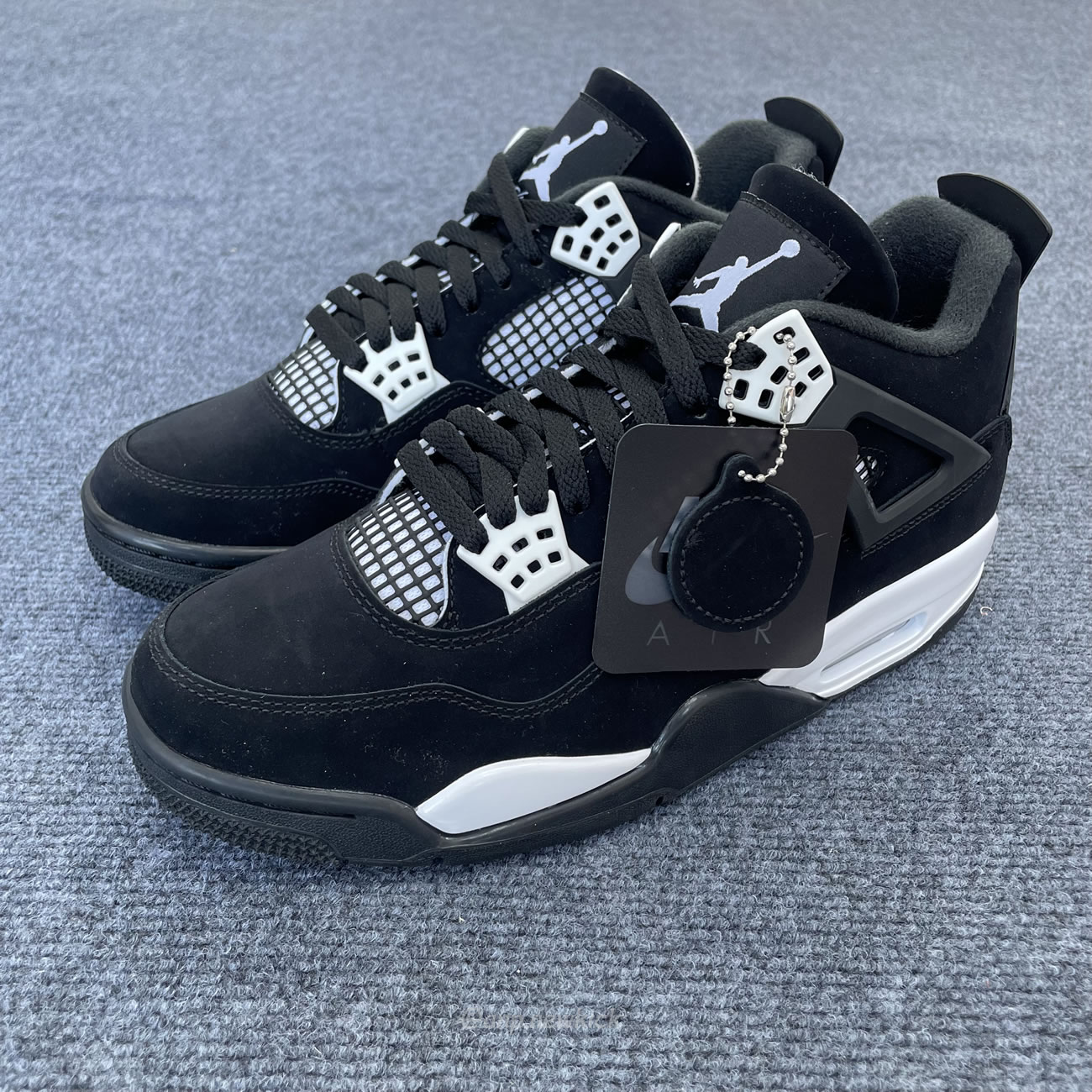 Air Jordan 4 Retro White Thunder Fq8138 001 (9) - www.newkick.vip Air Jordan 4 Retro White Thunder Fq8138 001 (9) - www.newkick.vip