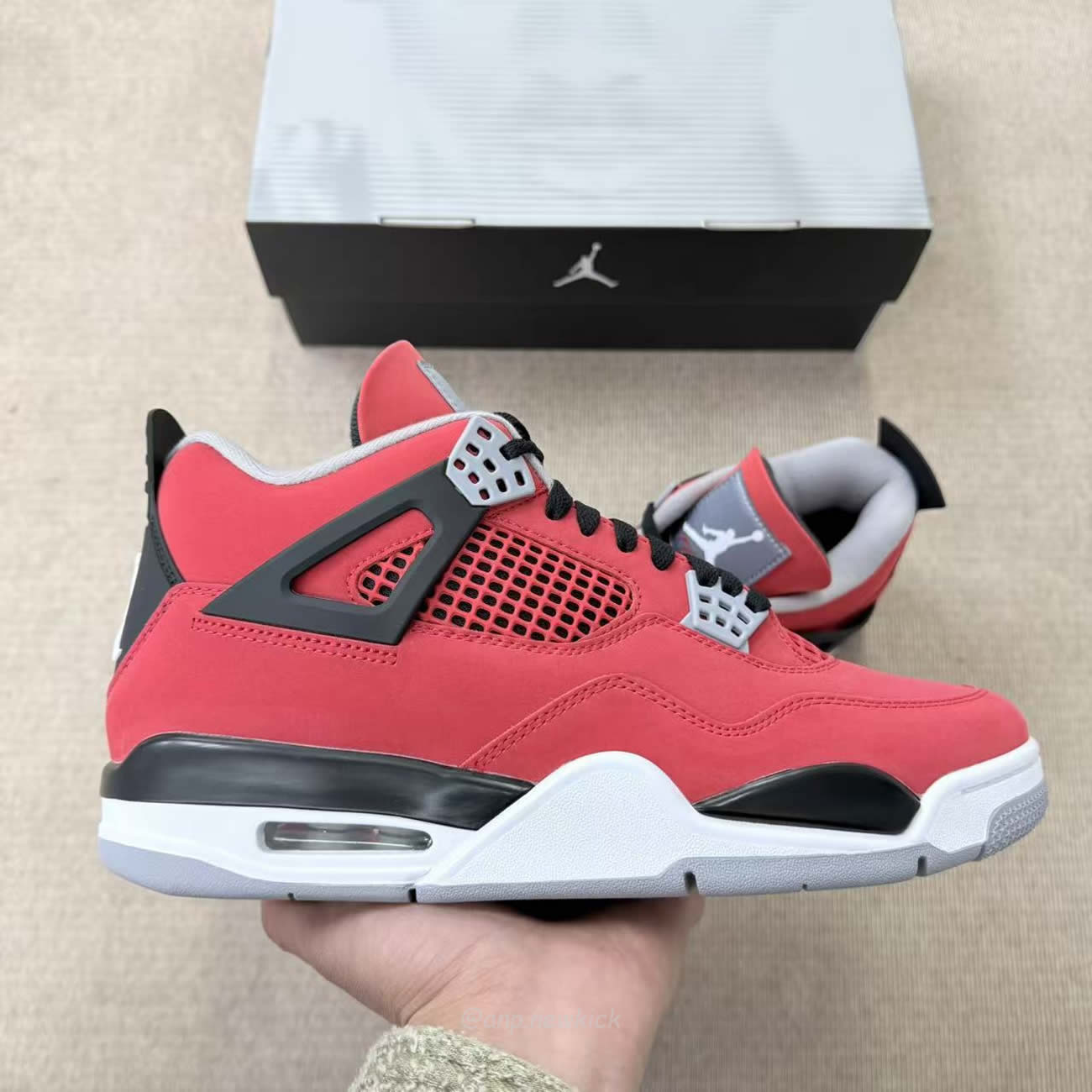 Air Jordan 4 Retro Toro Bravo 2026 Fq8138 600 (9) - www.newkick.vip