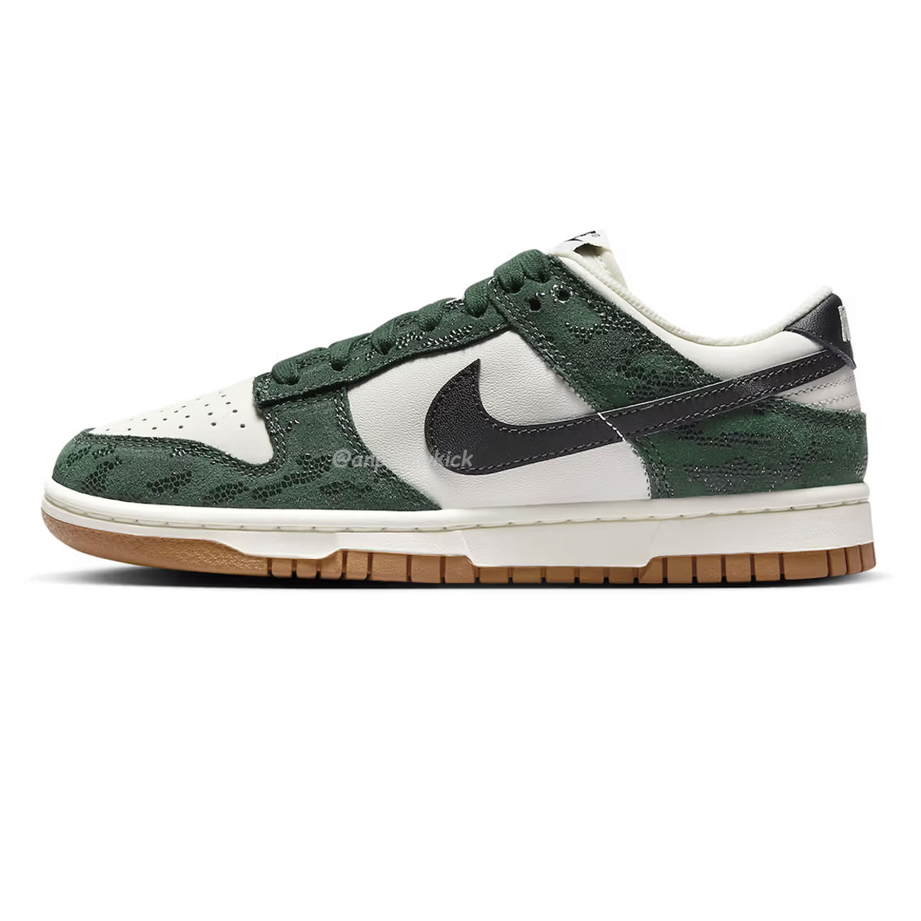 Nike Dunk Low Green Snake Womens Fq8893 397 (1) - www.newkick.vip