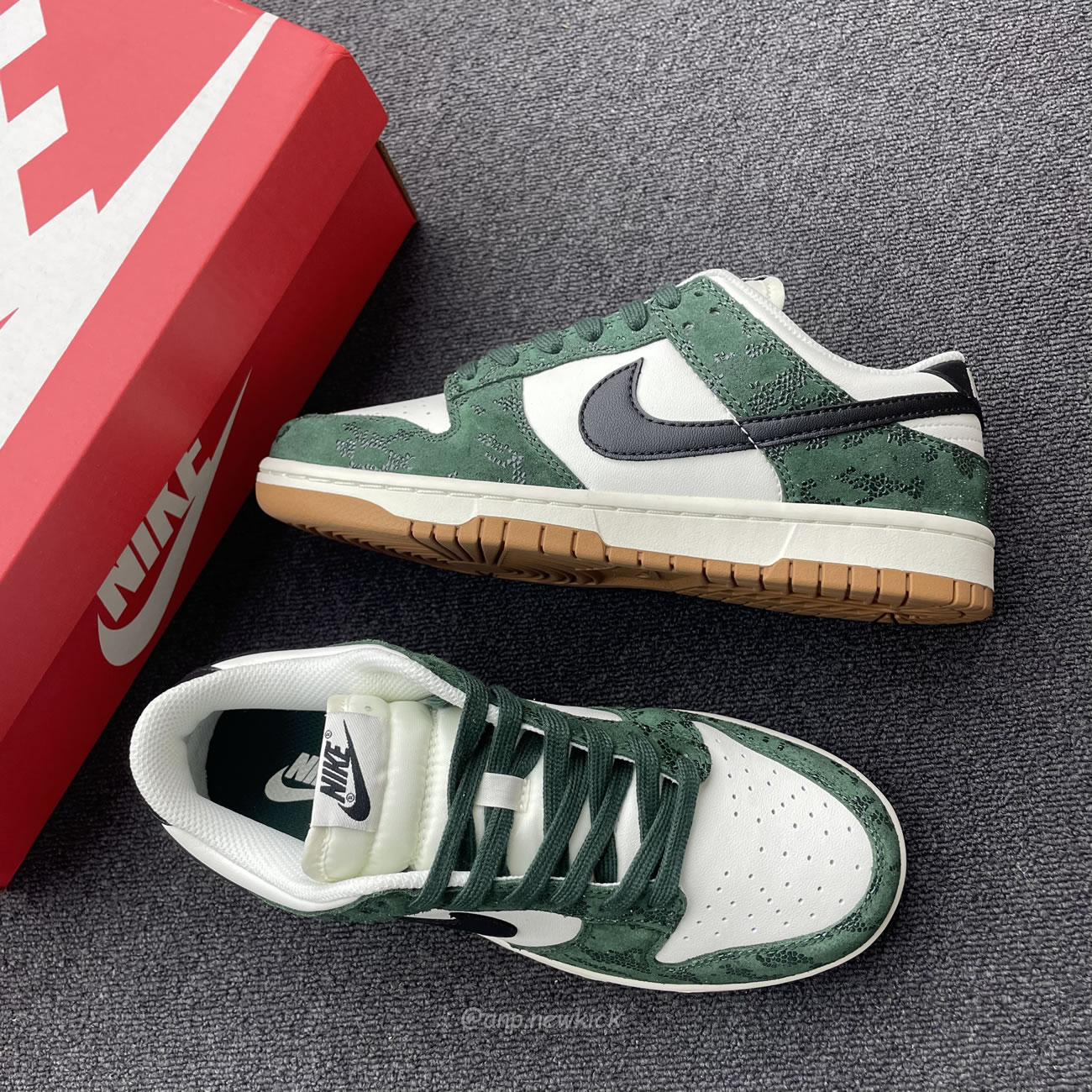 Nike Dunk Low Green Snake Womens Fq8893 397 (2) - www.newkick.vip