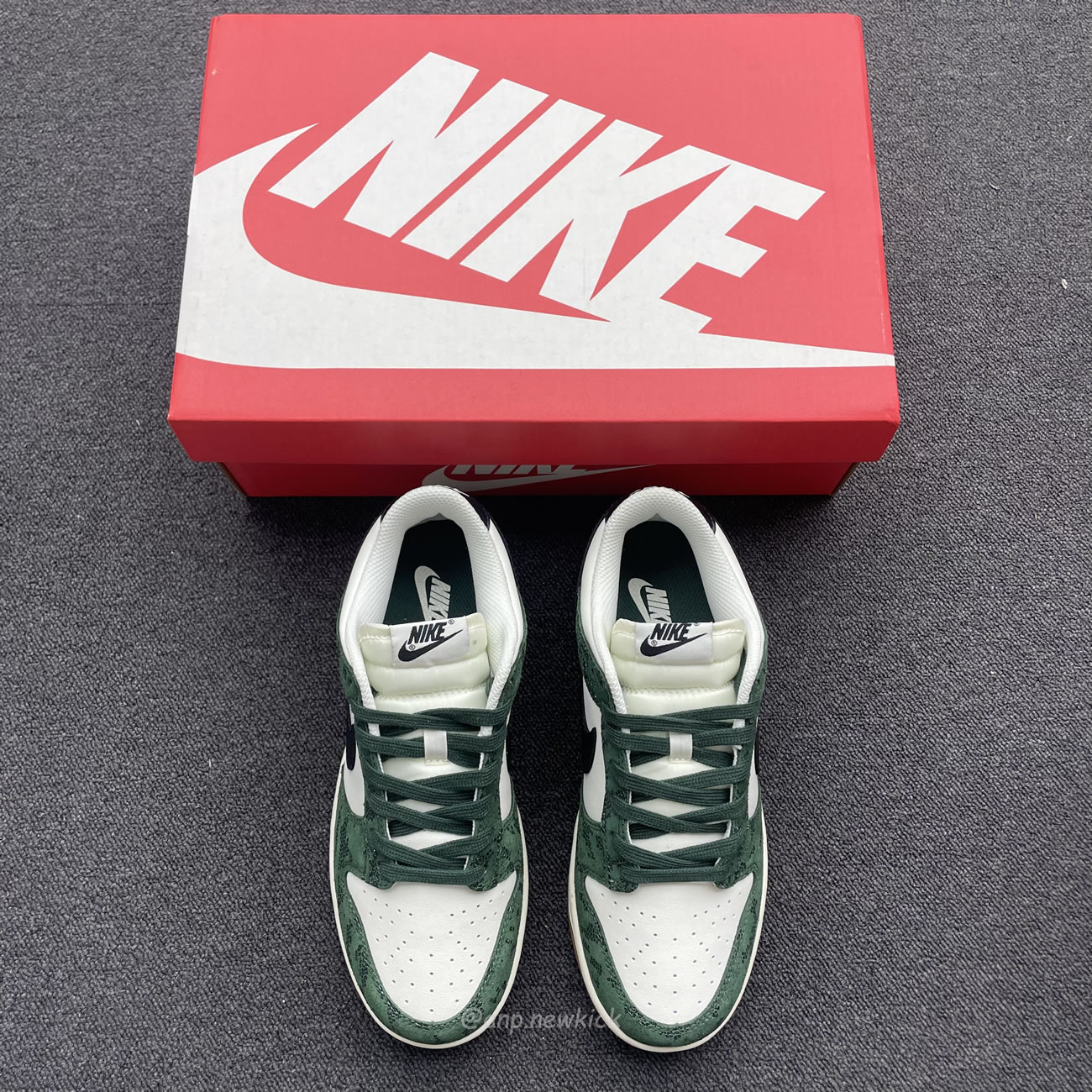 Nike Dunk Low Green Snake Womens Fq8893 397 (4) - www.newkick.vip