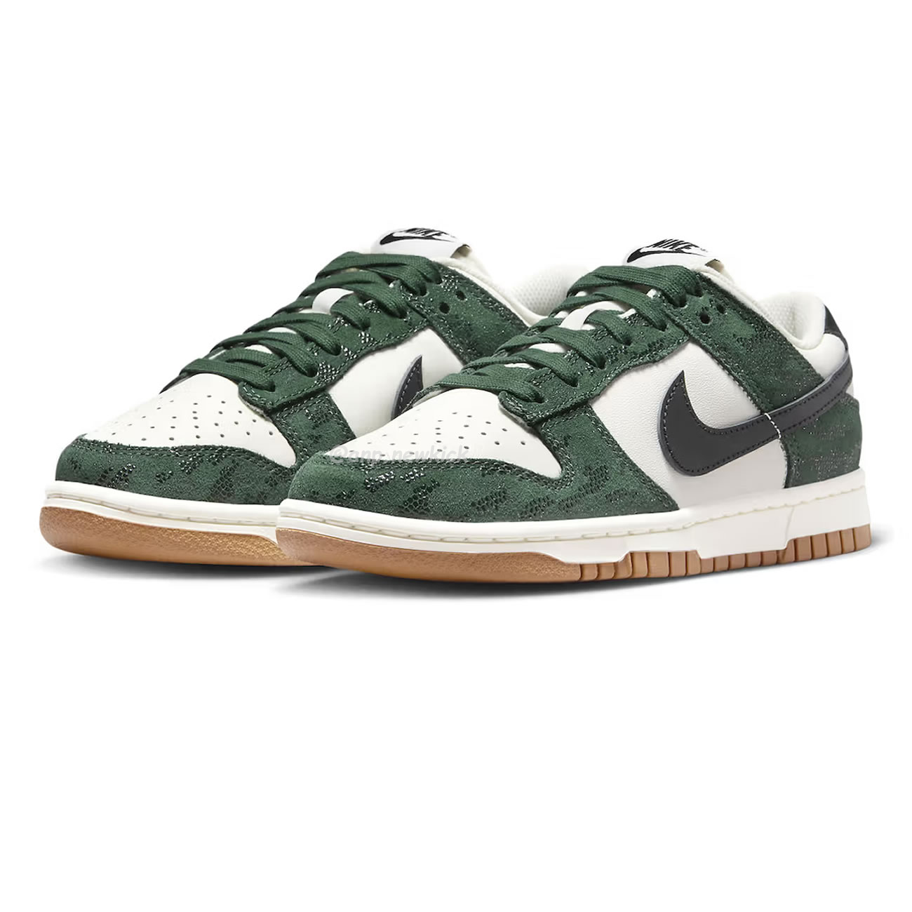Nike Dunk Low Green Snake Womens Fq8893 397 (7) - www.newkick.vip