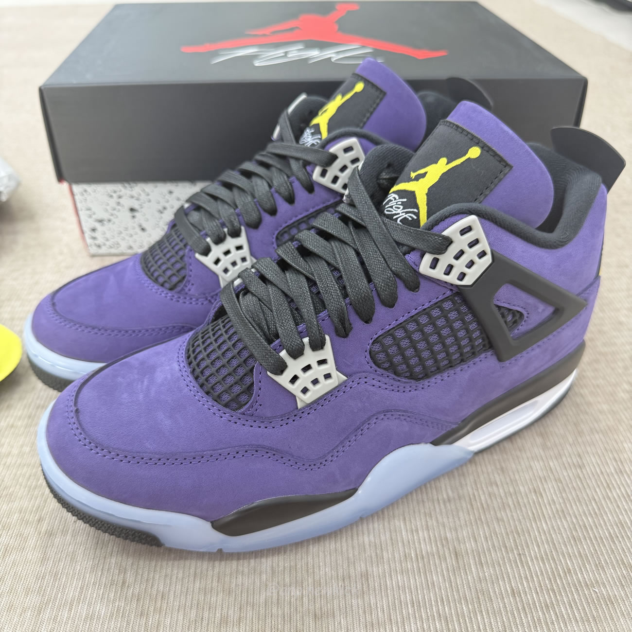 Air Jordan 4 Retro Lakers Fv5029 500 (4) - www.newkick.vip