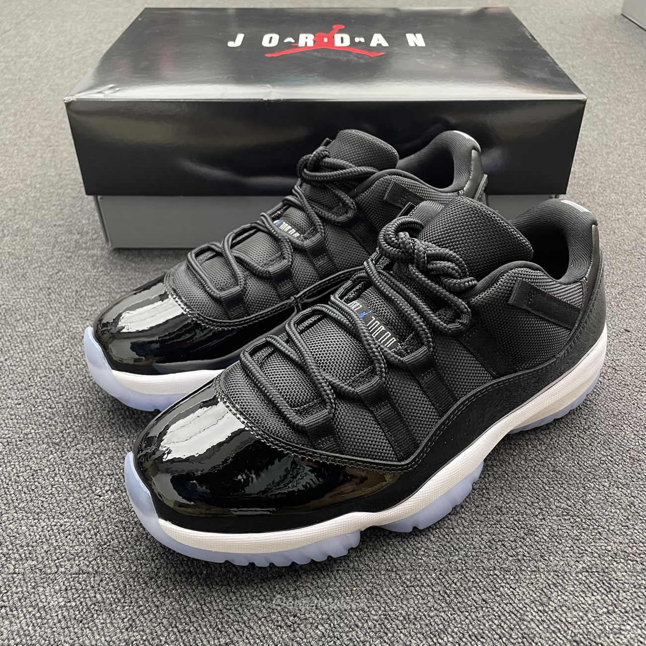 Air Jordan 11 Retro Low Space Jam Fv5104 004 (5) - www.newkick.vip