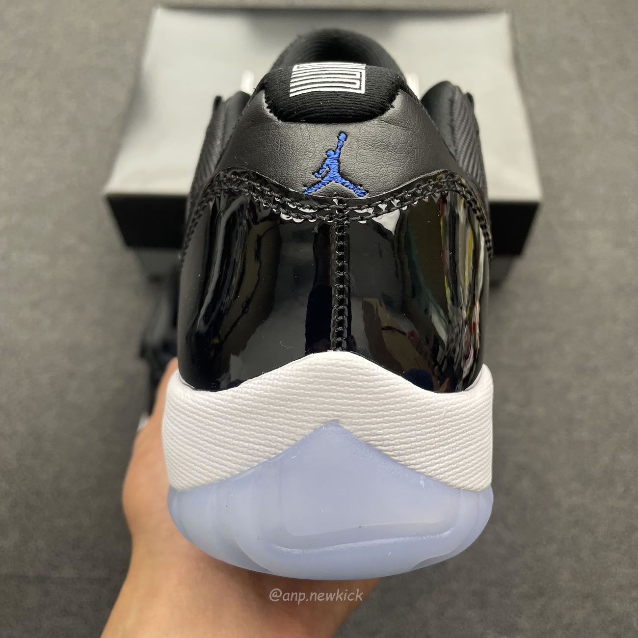 Air Jordan 11 Retro Low Space Jam Fv5104 004 (7) - www.newkick.vip