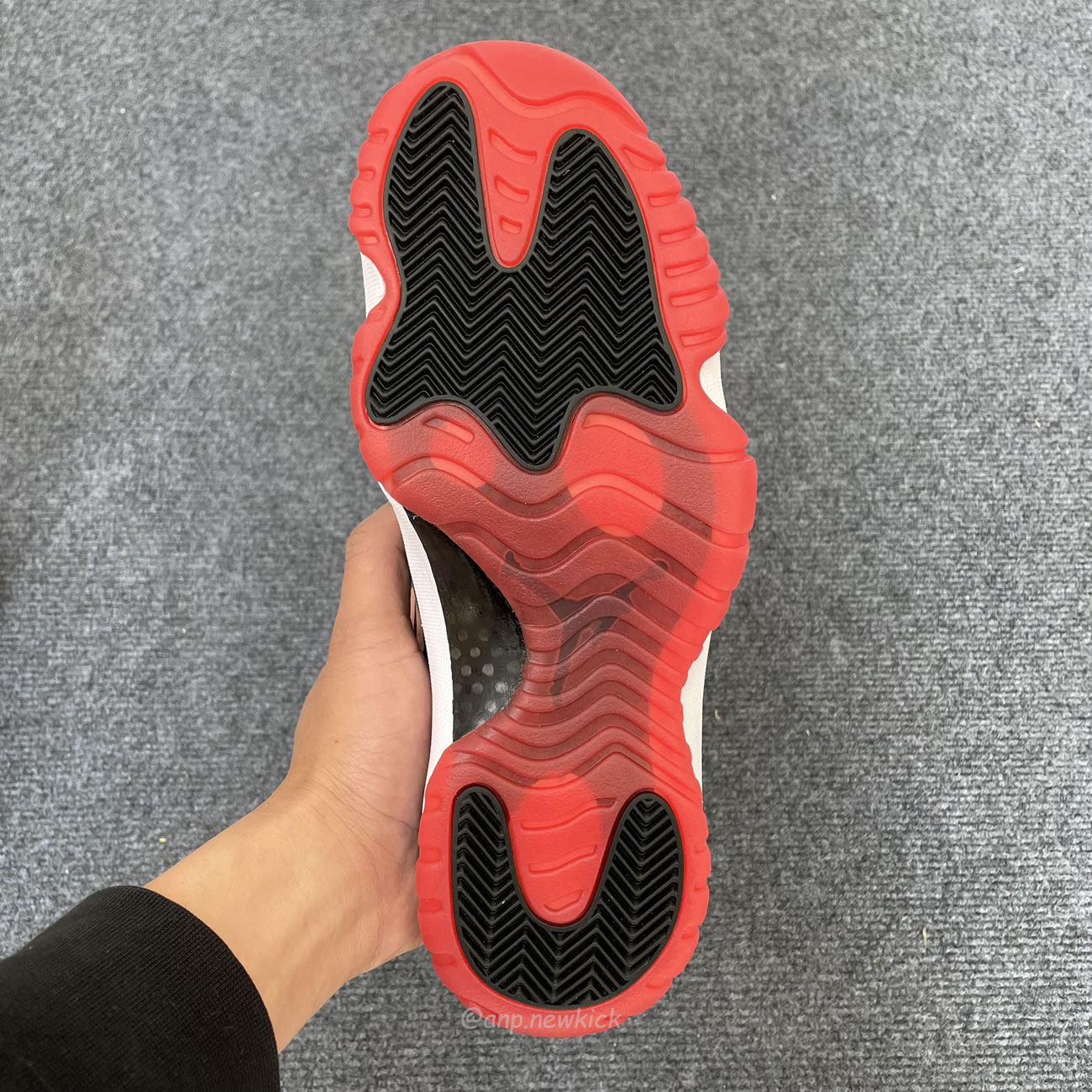 Air Jordan 11 Retro Low Bred Fv5104 006 (12) - www.newkick.vip