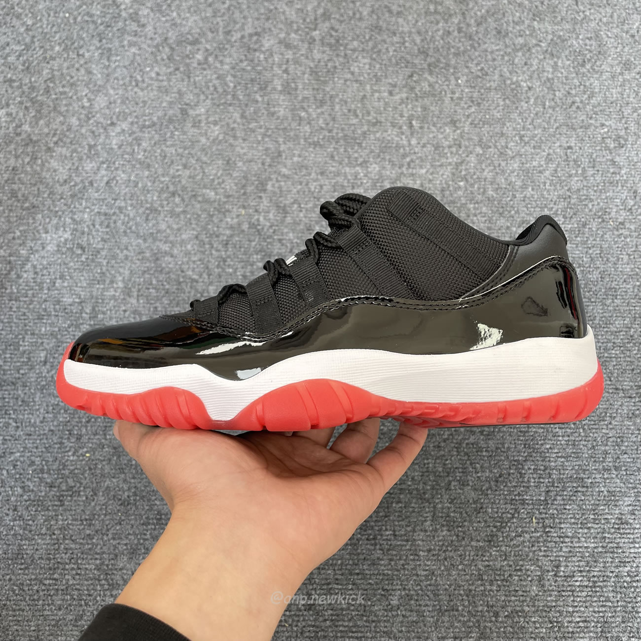 Air Jordan 11 Retro Low Bred Fv5104 006 (14) - www.newkick.vip