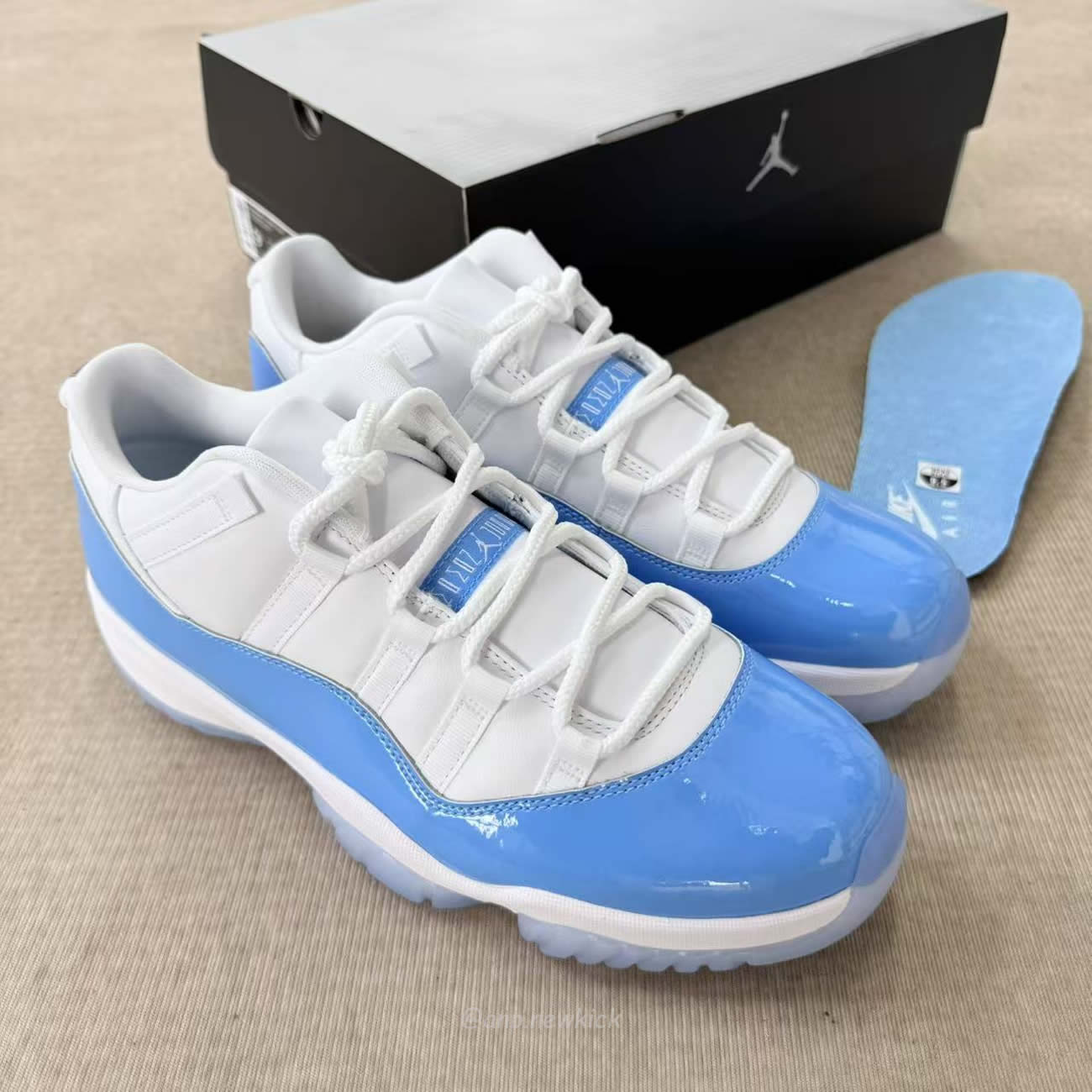 Air Jordan 11 Low University Blue Fv5104 100 (11) - www.newkick.vip