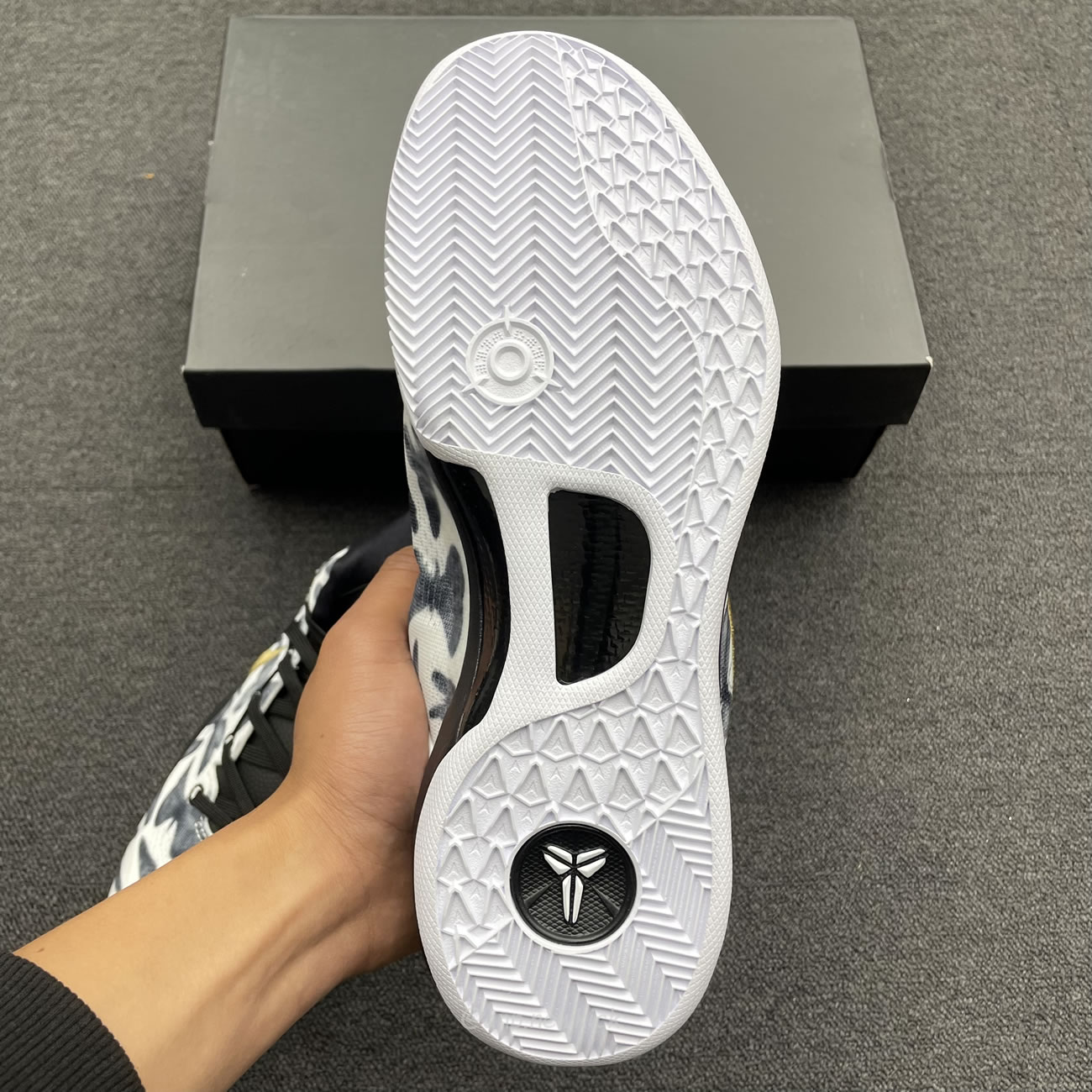 Nike Kobe 8 Protro Mambacita Fv6325 100 (2) - www.newkick.vip