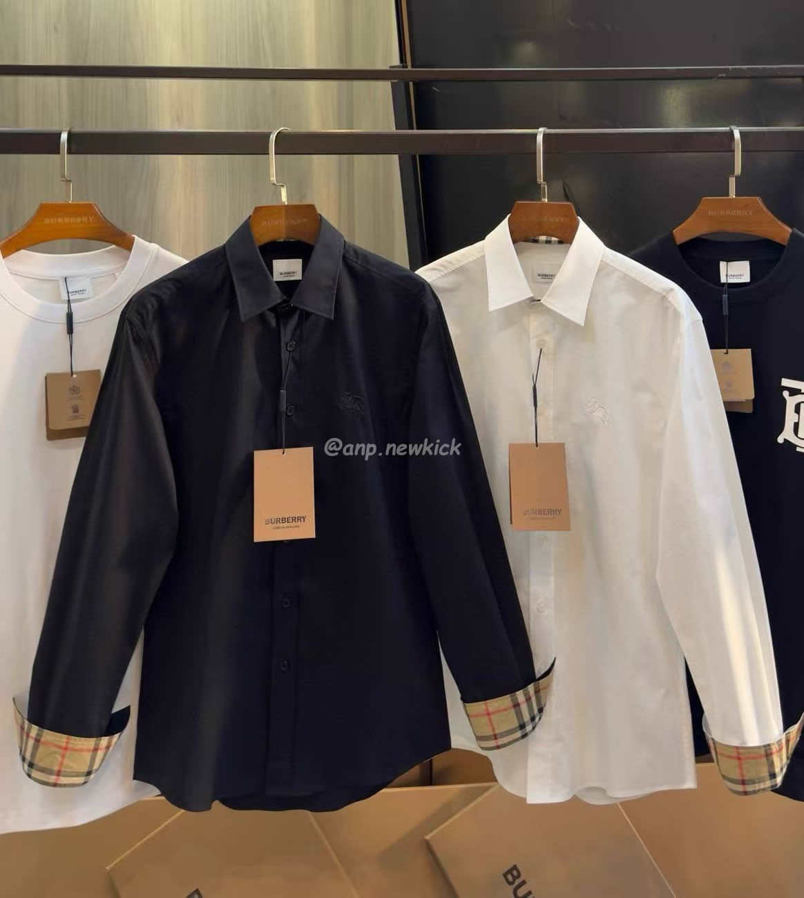 Burberry Slim Fit Monogram Motif Stretch Cotton Poplin Shirt Black White Fw21 80323081 (8) - www.newkick.vip Burberry Slim Fit Monogram Motif Stretch Cotton Poplin Shirt Black White Fw21 80323081 (8) - www.newkick.vip