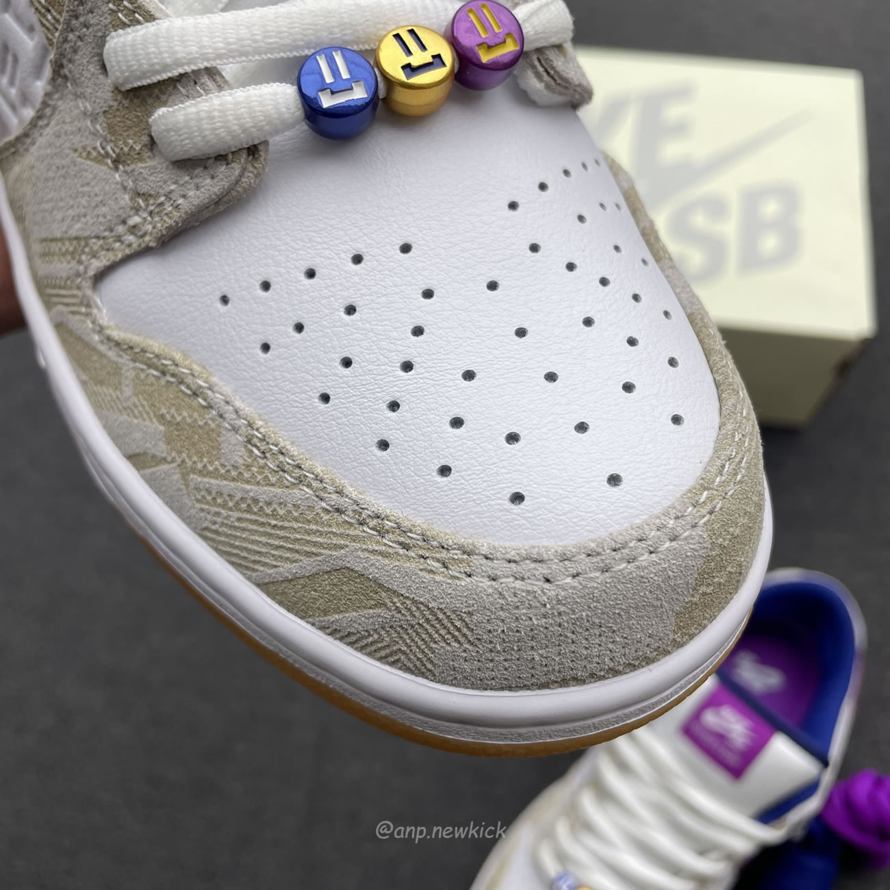 Nike Sb Dunk Low X Rayssa Leal Fz5251 001 (6) - www.newkick.vip Nike Sb Dunk Low X Rayssa Leal Fz5251 001 (6) - www.newkick.vip