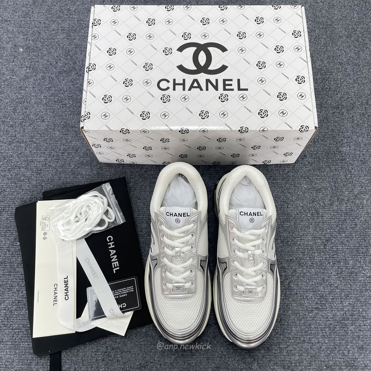 Chanel Cc Runner Silver Laminate G39792 Y56368 K5451 (3) - www.newkick.vip