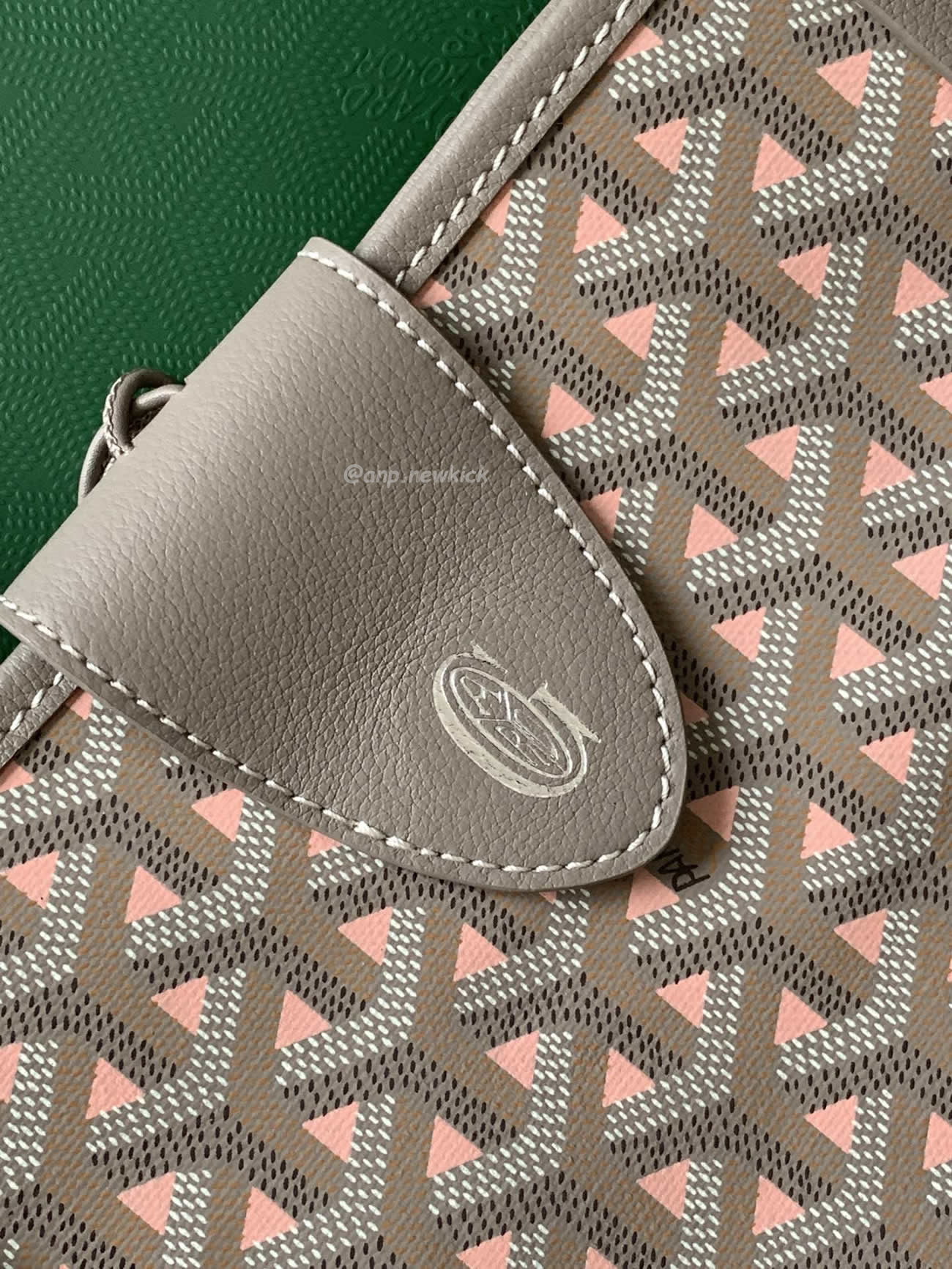 Goyard Saint Louis Claire Voie Gm Bag (7) - www.newkick.vip Goyard Saint Louis Claire Voie Gm Bag (7) - www.newkick.vip