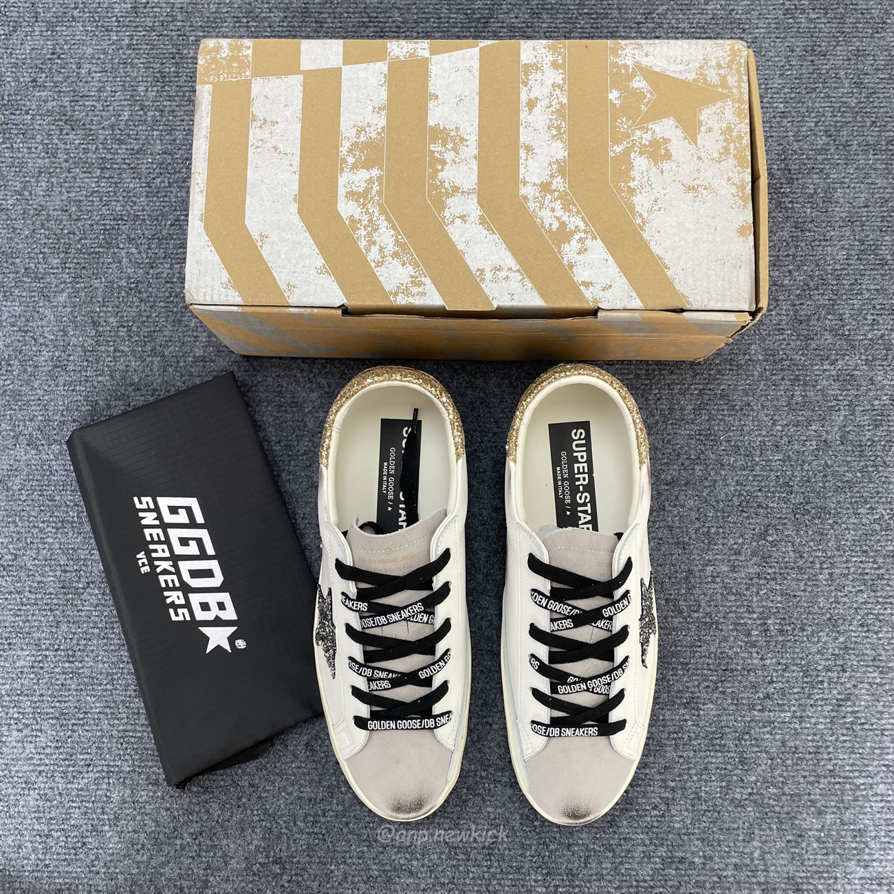 Golden Goose Super Star White Silver Gold Glitter Womens Gwf00102 (9) - www.newkick.vip