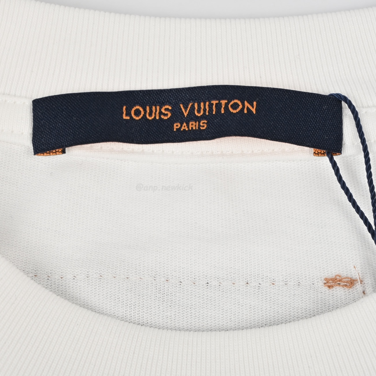 Louis Vuitton Geometric Curve Neon Printed Short Sleeved T Shirt (6) - www.newkick.vip Louis Vuitton Geometric Curve Neon Printed Short Sleeved T Shirt (6) - www.newkick.vip